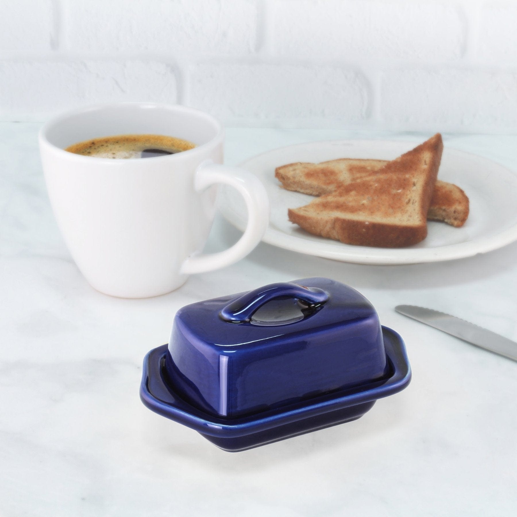 Chantal Mini Butter Dish with Lid - Airtight Ceramic Butter Keeper for Fresh Spreadable Butter - Perfect for Kitchen, Dining Table, Breakfast & Brunch