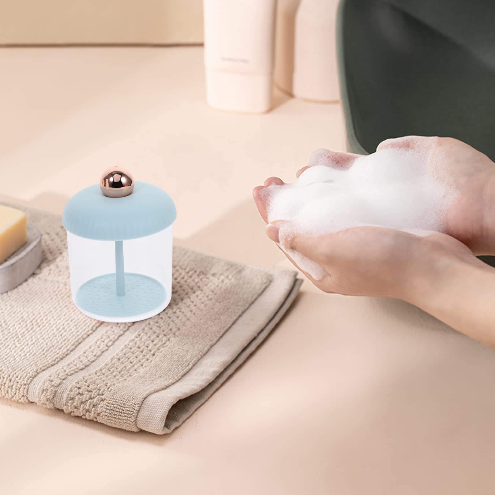 Beavorty Foam Face Wash - Perfect Whip Facial Cleanser | Korean Skincare Tool | Portable Manual Soap Foamer & Frother | For Gentle Cleansing & Deep Pore Care | Perfect for Travel, Daily Skincare Routine & Spa Days