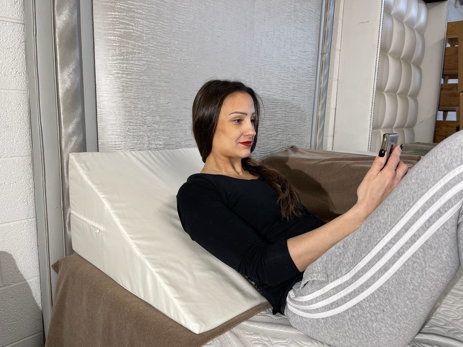 Foam Bed Wedge Pillow with Gel Memory Back Support - 38