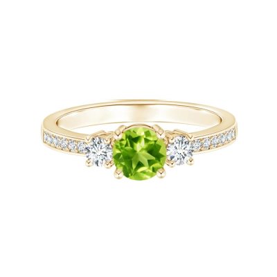 A Timeless Promise: The Story of the Peridot Wedding Ring