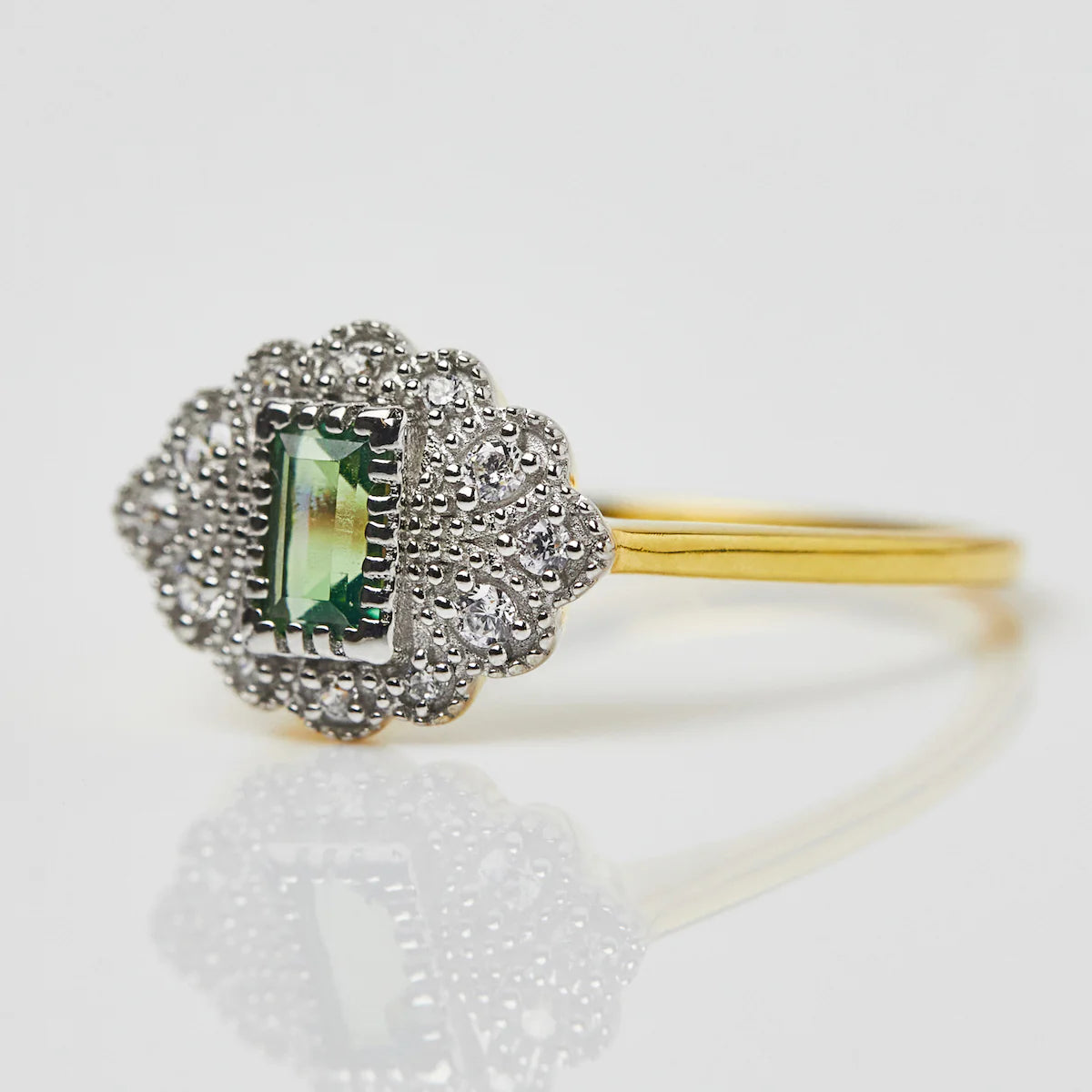 Vintage Fern Green Topaz Ring - Elegant Antique Jewelry for Women, Perfect for Weddings, Parties & Special Occasions