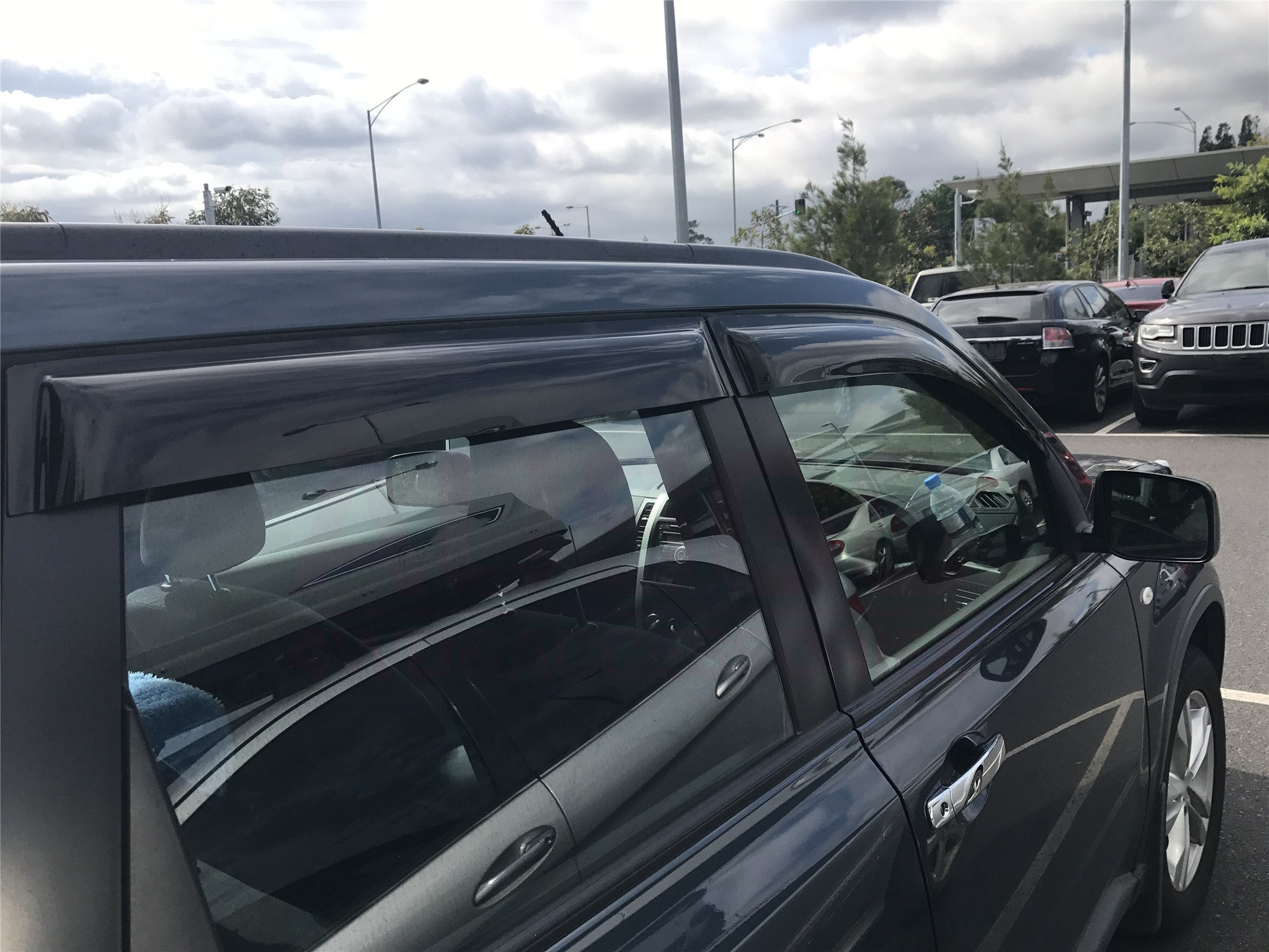 Weather Shields for Nissan X-Trail Xtrail T31 2007-2013 - Rain Guards & Window Deflectors for All-Weather Protection - Perfect for Rainy Days & Highway Driving