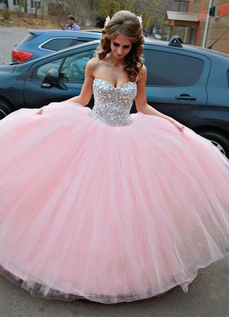 Elegant Sweetheart Neckline Beaded Backless Ball Gown - Women's Quinceanera Party Dress for Prom, Wedding & Special Occasions