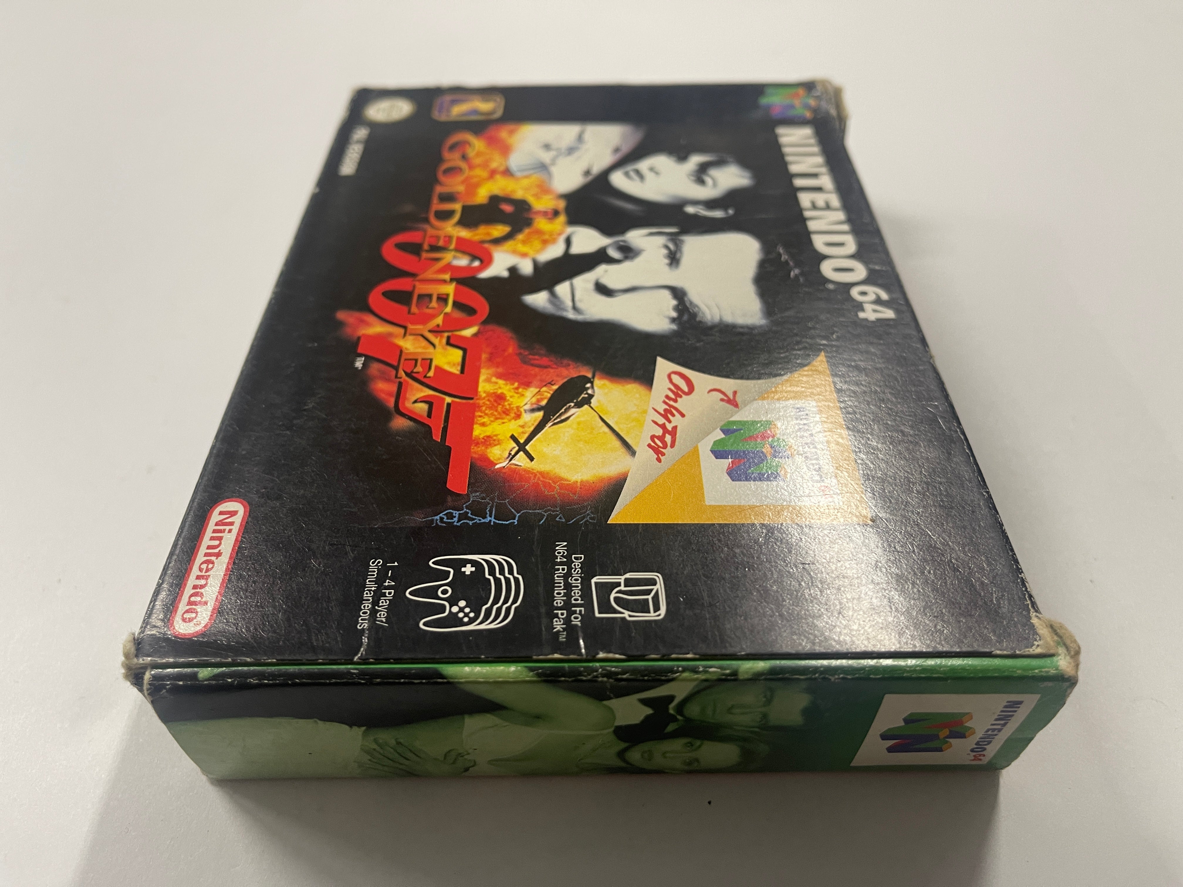GoldenEye 007 Nintendo 64 Complete In Box - Rare Retro Video Game for N64 Console Collectors | Perfect for Gaming Nostalgia & Display
