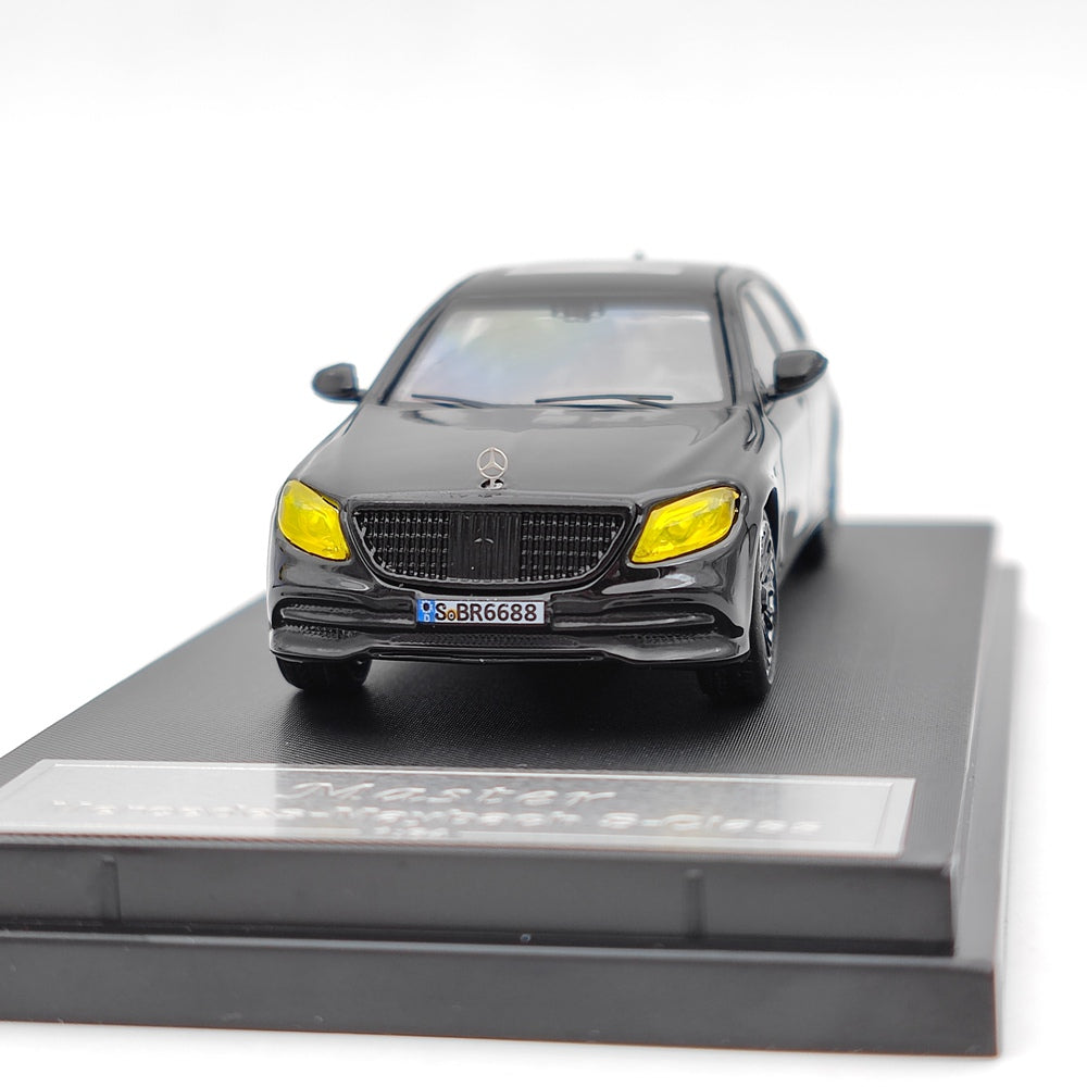 1:64 Mercedes Benz Maybach S560 Diecast Model Car - Premium Collectible Toy Vehicle - Perfect for Car Enthusiasts & Gift Giving - Display on Desk, Office Decor or Kids Playtime