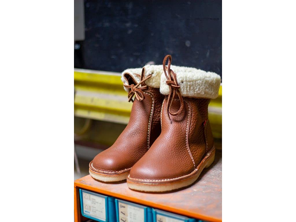 Duckfeet Arhus Unisex Winter Boots - Wool-Lined Pebbled Leather Boots for Men & Women in Chocolate Brown | Waterproof & Comfortable for Outdoor, Hiking & Casual Wear