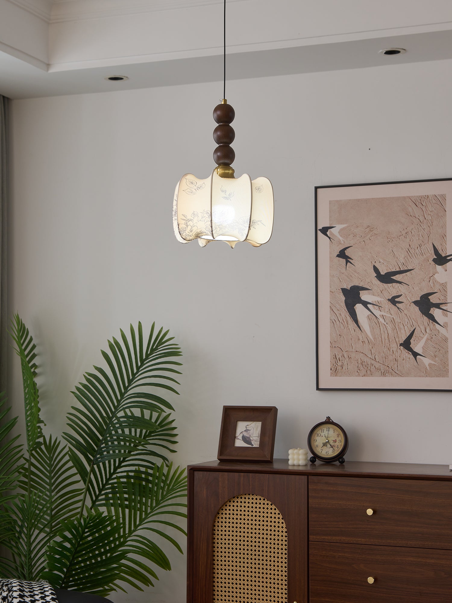 Eloria Modern Pendant Light - Sleek Hanging Fixture for Kitchen Island, Dining Room & Bedroom Decor - Adjustable Height & Dimmable LED Lighting