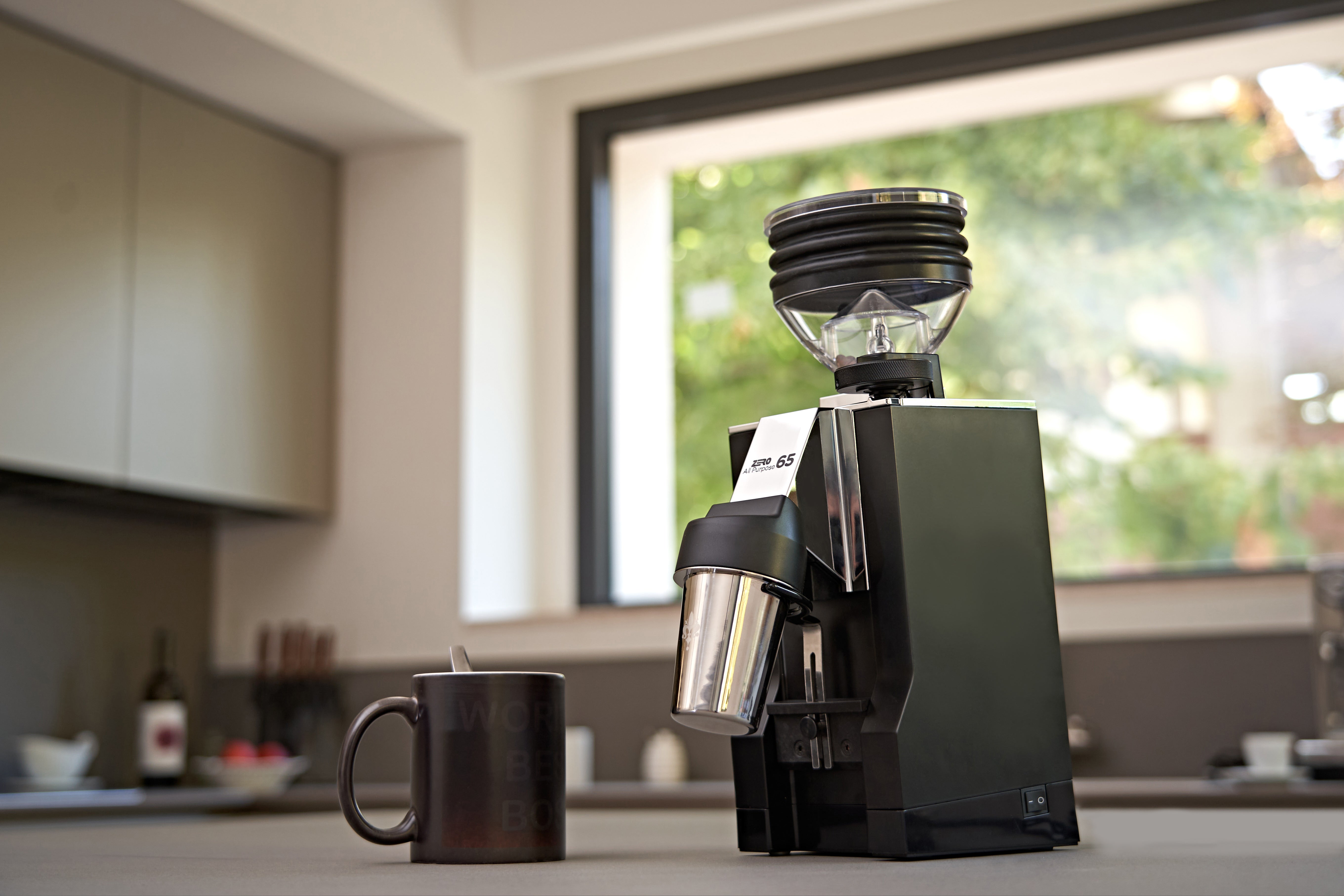 Eureka Mignon Zero 65 AP Espresso Grinder - Professional Coffee Bean Grinder for Espresso Machines, Perfect for Home Baristas & Coffee Shops - Use for Latte, Cappuccino & Specialty Coffee Brewing