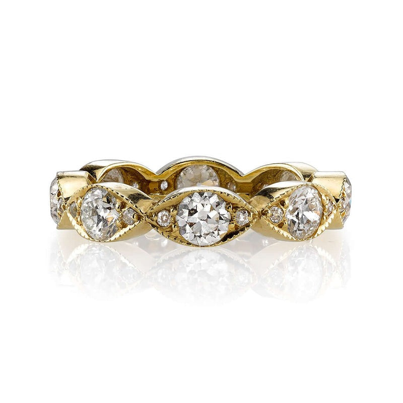18K Yellow Gold Single Stone Kelly Band Ring for Women - Elegant Stackable Jewelry for Everyday Wear & Special Occasions