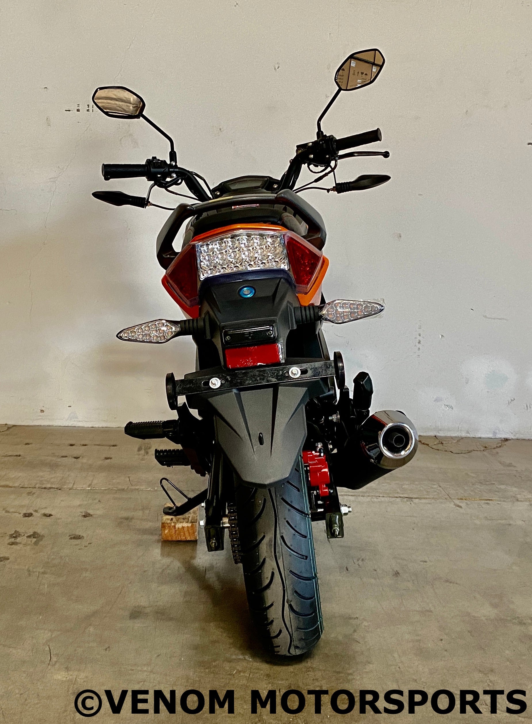 **Lifan SS3 150cc Motorcycle - 5-Speed Manual Dirt Bike for Adults, Off-Road & Trail Riding**