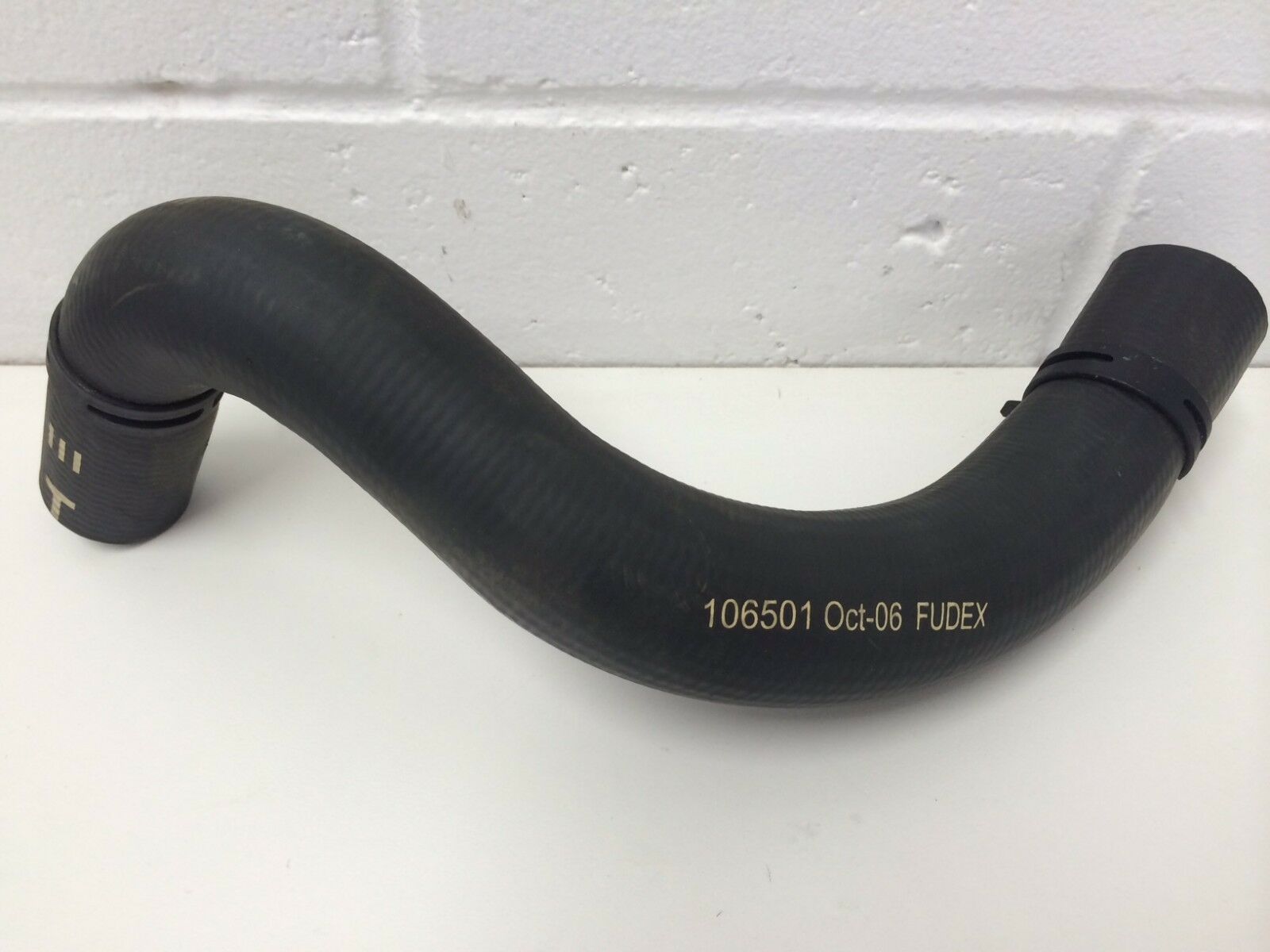 Genuine Holden Lower Radiator Hose & Clamps for VZ WL V8 LS1 Models - Perfect for Engine Cooling System Repair & Maintenance