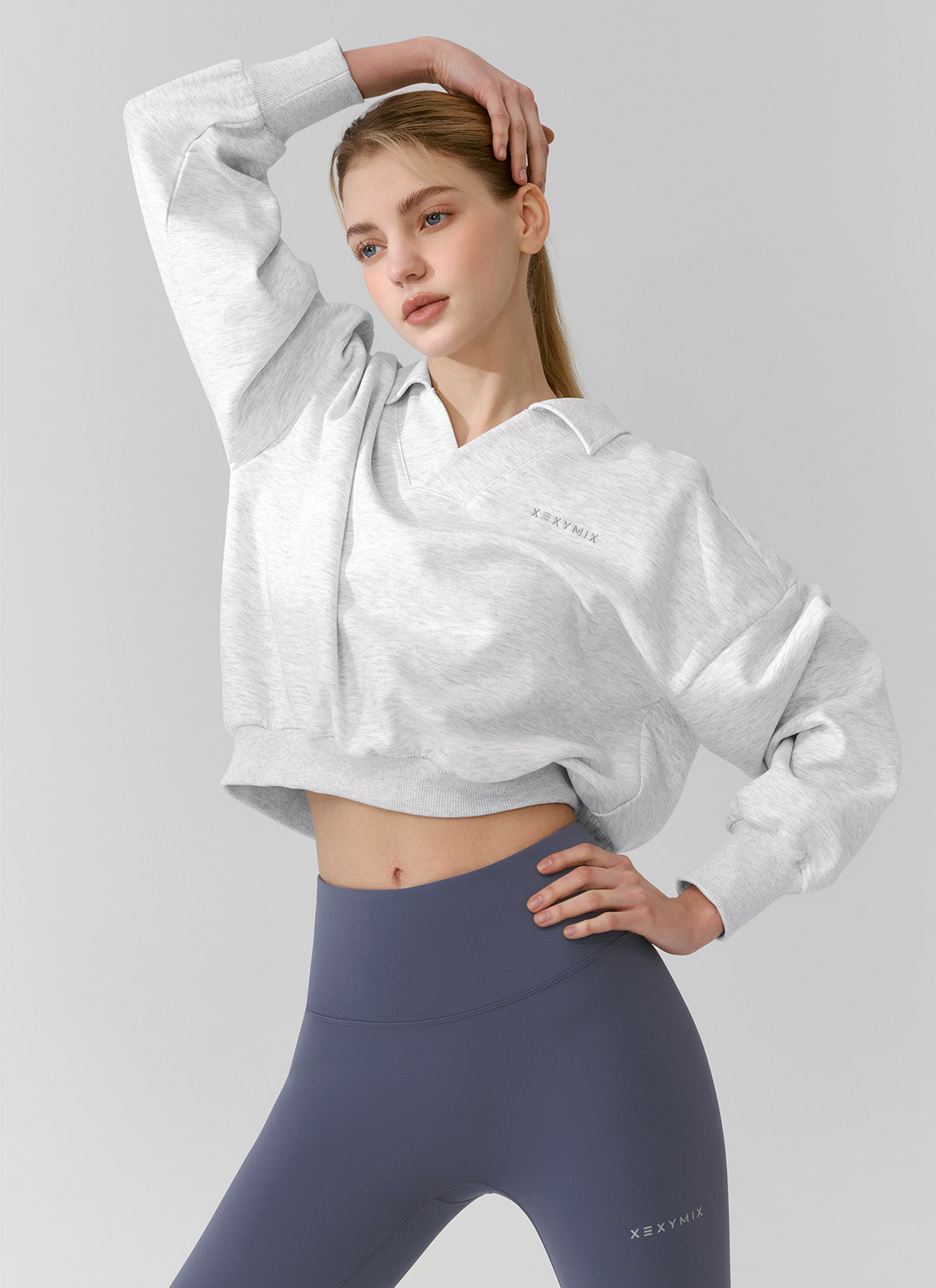 Stylish Mild Logo Collar Crop Sweatshirt for Women - Casual Streetwear Fashion Top for Everyday Wear & Outfits