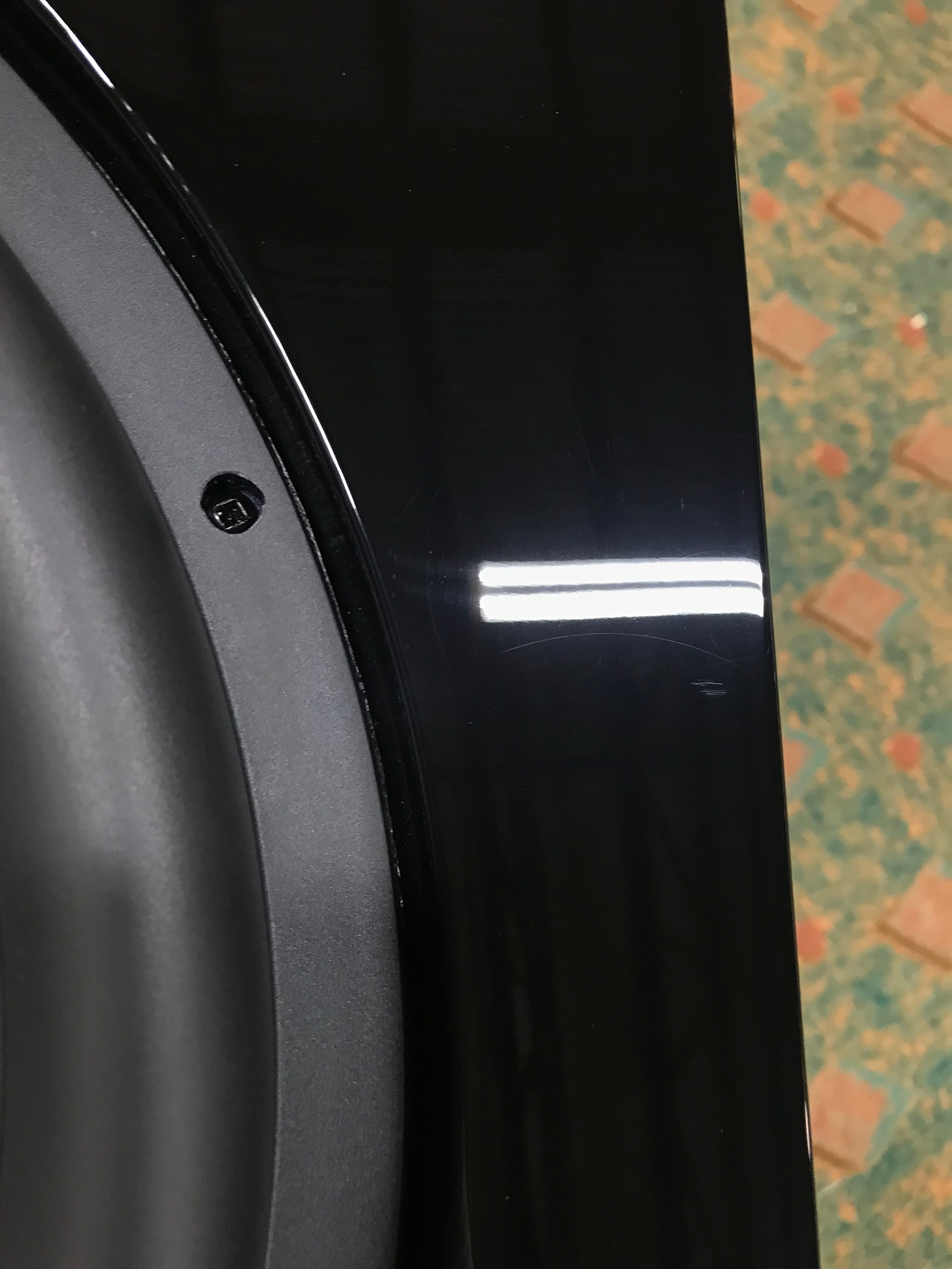 SB16 Ultra High Gloss Piano Black Power Outlet - 1916 Model for Home, Office & Studio Electrical Installations