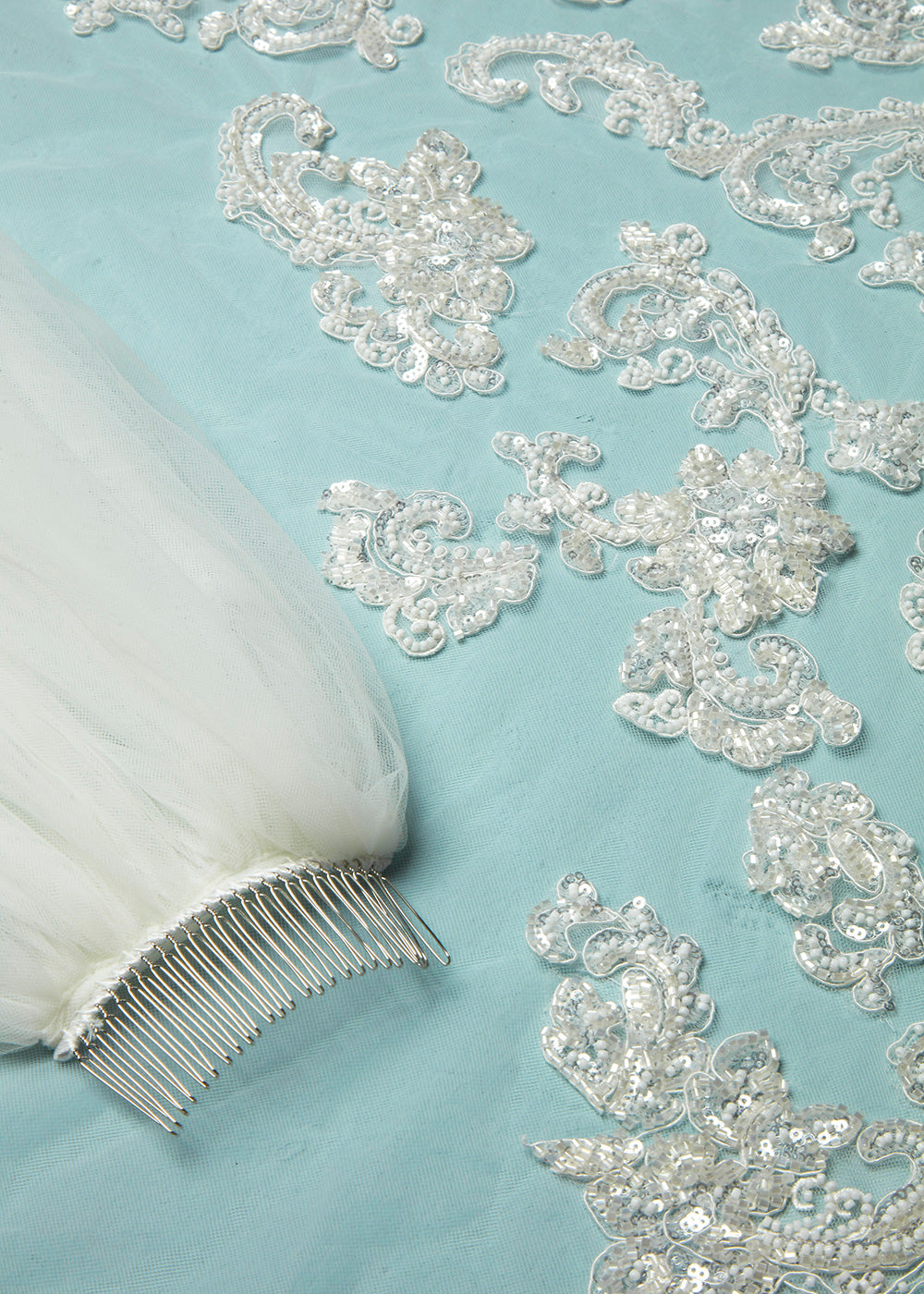 Piper Veil Cathedral Wedding Veil with Lace Appliques - Elegant Bridal Accessory for Church Ceremonies & Formal Weddings