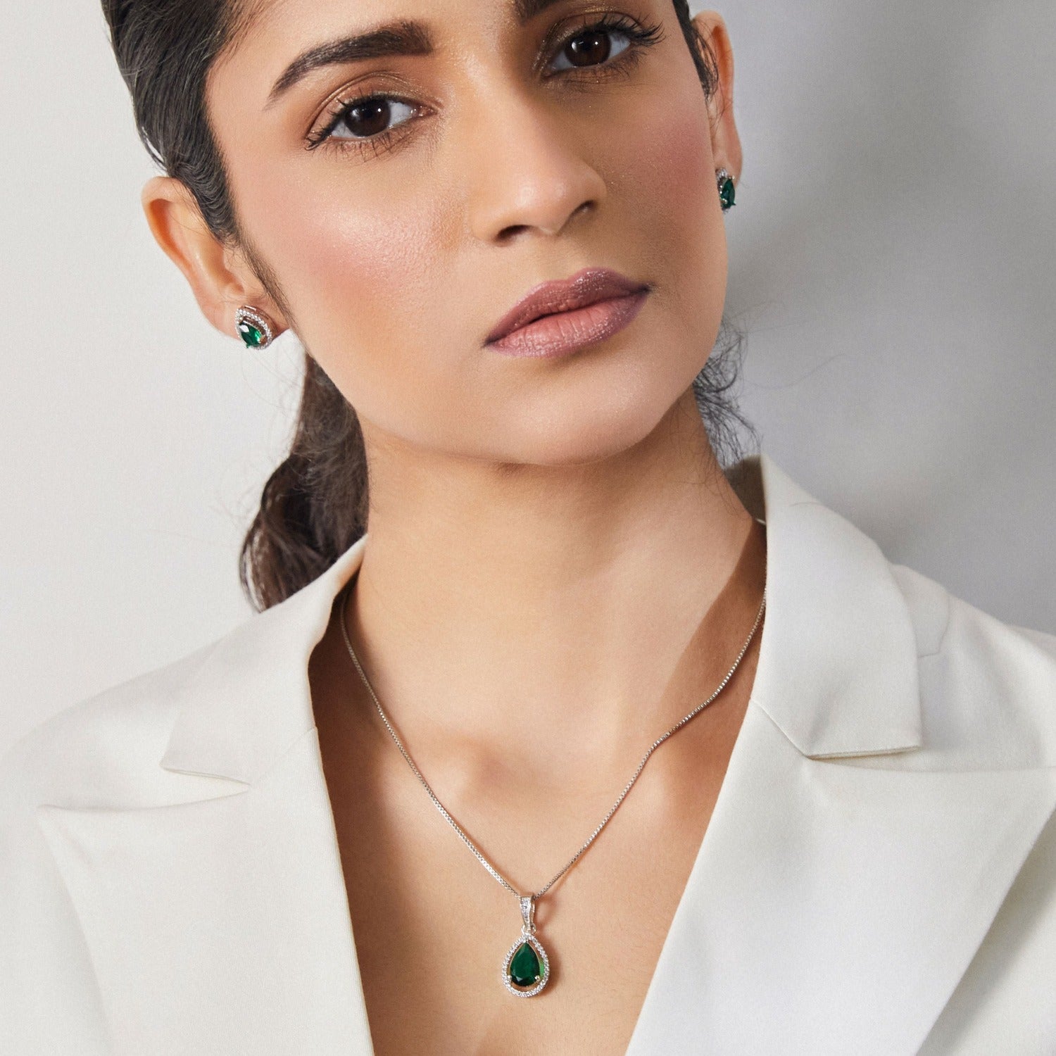 Elegant Pear-Shaped CZ Charm Pendant Set - Perfect for Necklaces, Bracelets & Jewelry Making | Ideal for Gifts, Parties & Special Occasions
