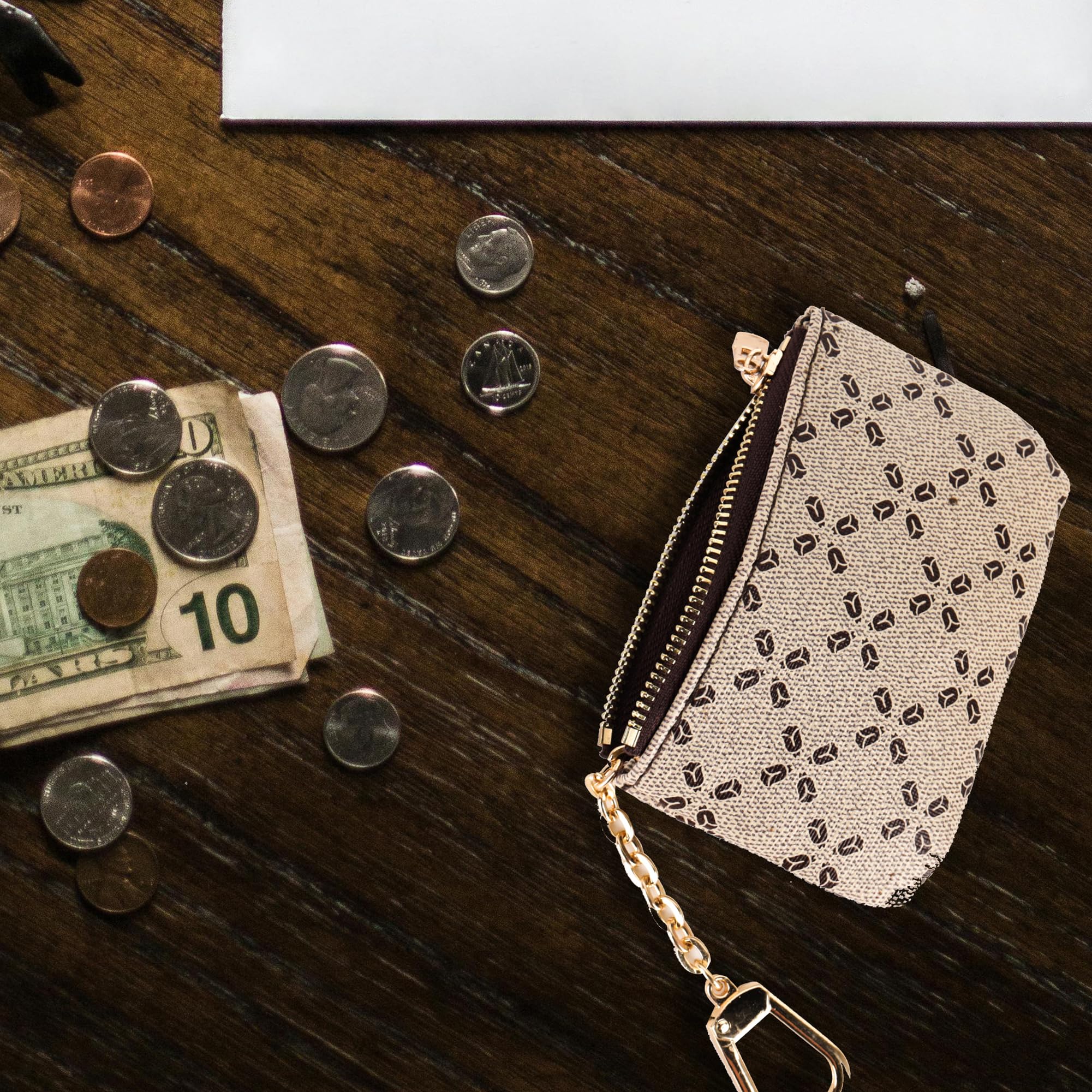 Veki Leather Coin Purse Wallet with Keychain Ring & Zipper - Classic Khaki Mini Clutch for Men & Women | Perfect for Keys, Coins, Cards & Everyday Essentials