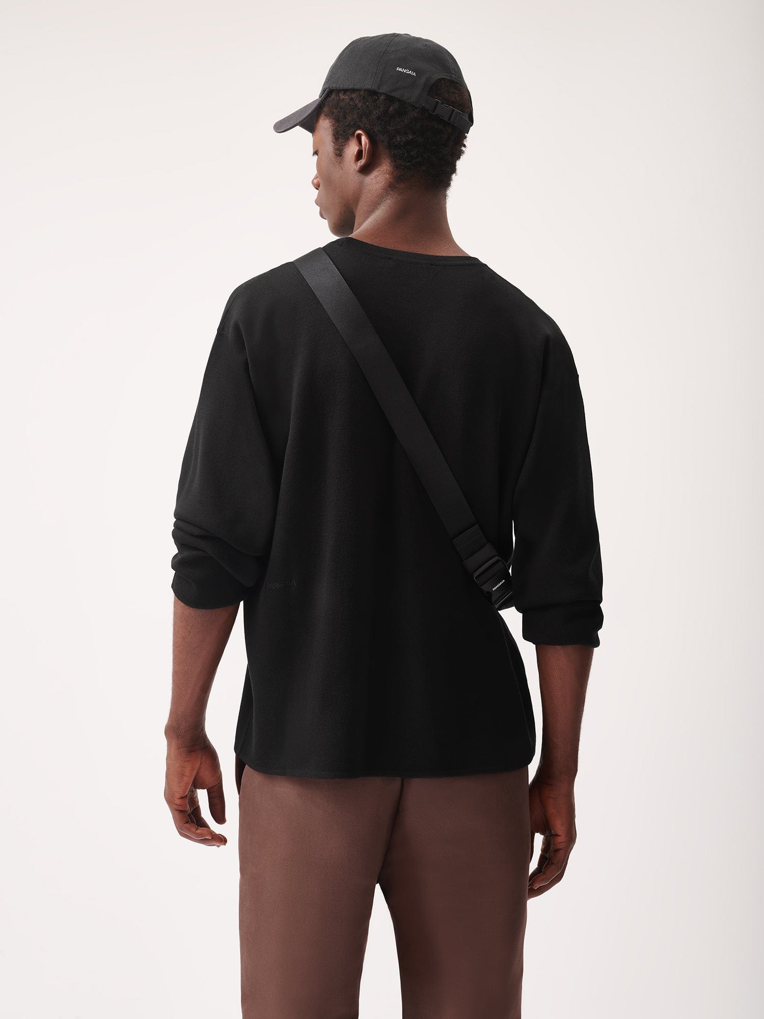 Men's Regenerative Merino Wool Sweater - Soft Warm Winter Knit Pullover for Outdoor Hiking & Casual Wear (Black)