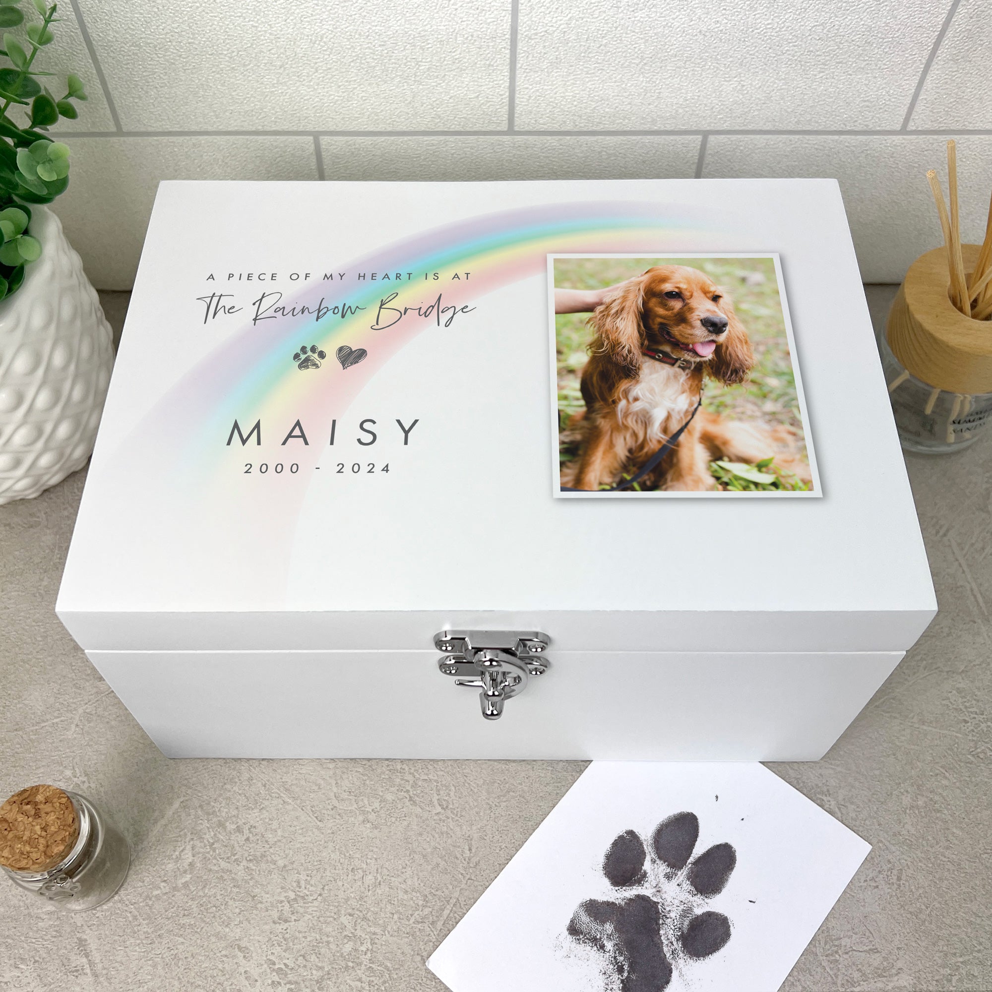 Personalized Rainbow Bridge Pet Memorial Keepsake Box - Engraved White Wooden Photo Frame for Dogs & Cats - 3 Sizes (22cm, 27cm, 30cm) - Perfect for Pet Loss Remembrance, Sympathy Gifts & Home Decor