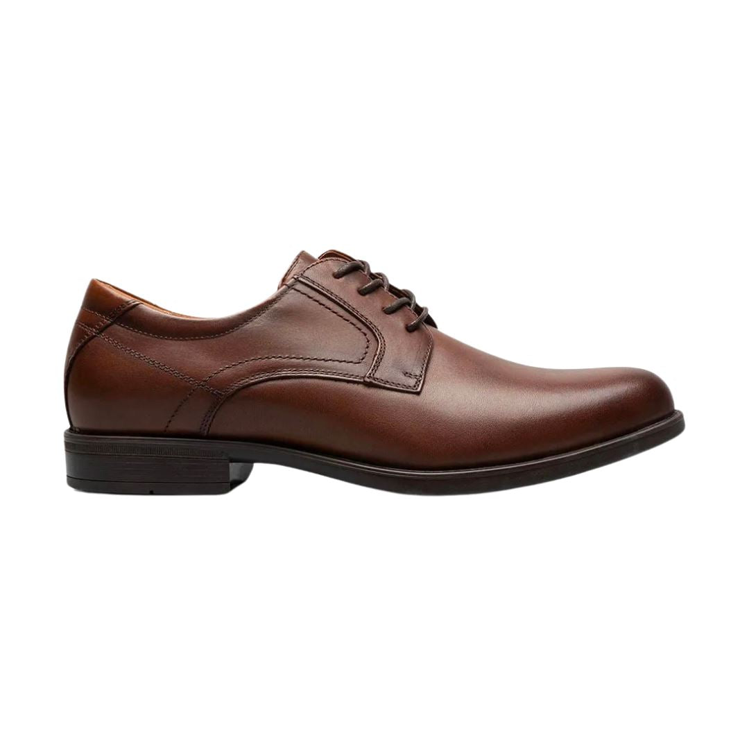Florsheim Midtown Plain Toe Oxford Dress Shoes for Men - Cognac Brown Leather - Medium & Wide Width - Perfect for Business, Office & Formal Occasions