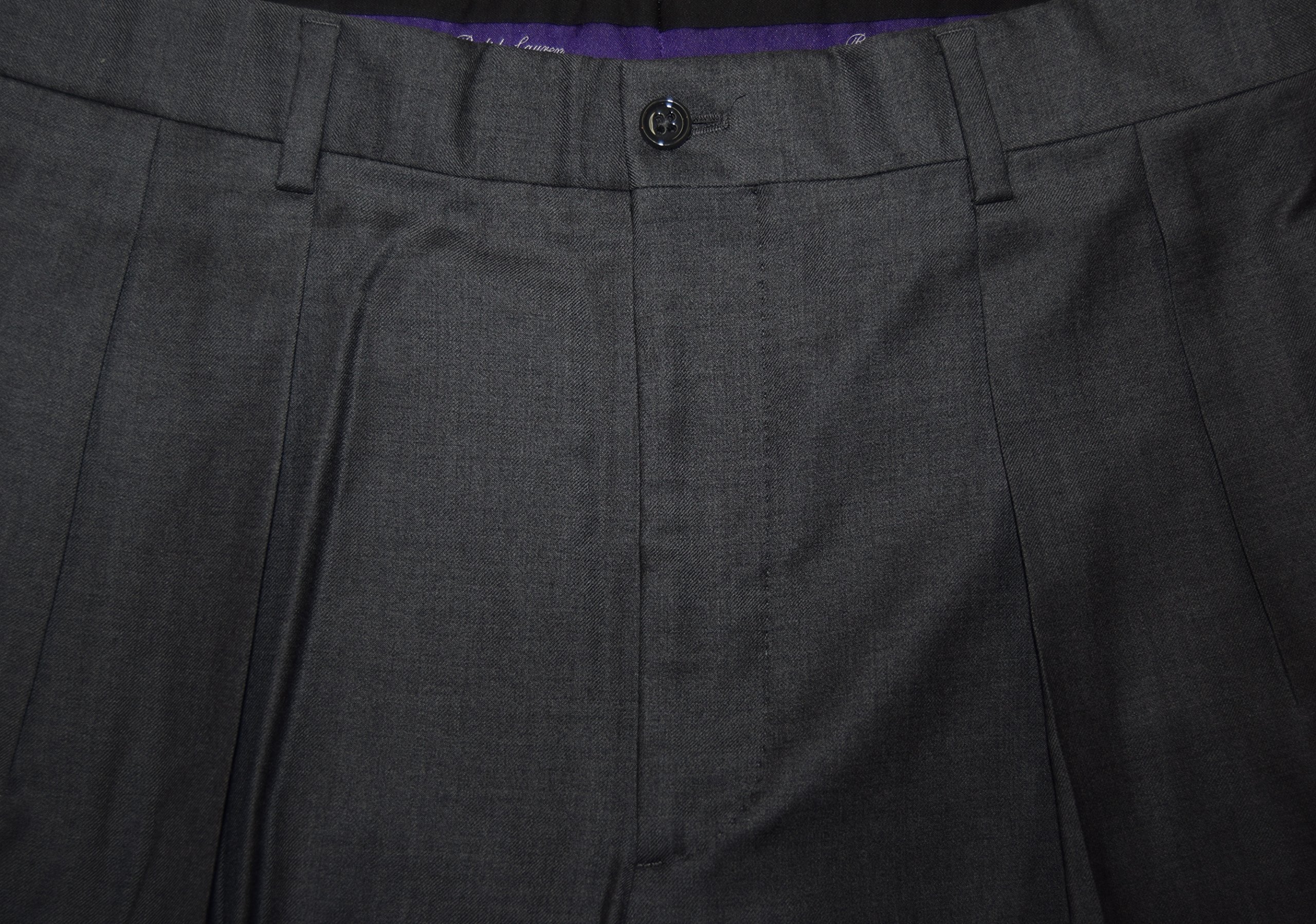 Ralph Lauren Purple Label Men's Gray Wool Pleated Dress Pants - Made in Italy - Size 32 - Premium Formal Wear for Business & Special Occasions