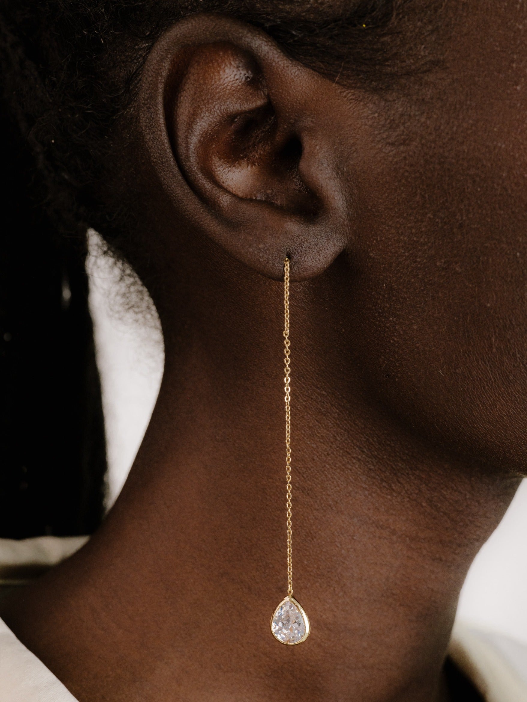 Dainty Chain and Crystal Dangle Earrings for Women - Elegant Minimalist Jewelry for Everyday Wear, Parties & Special Occasions
