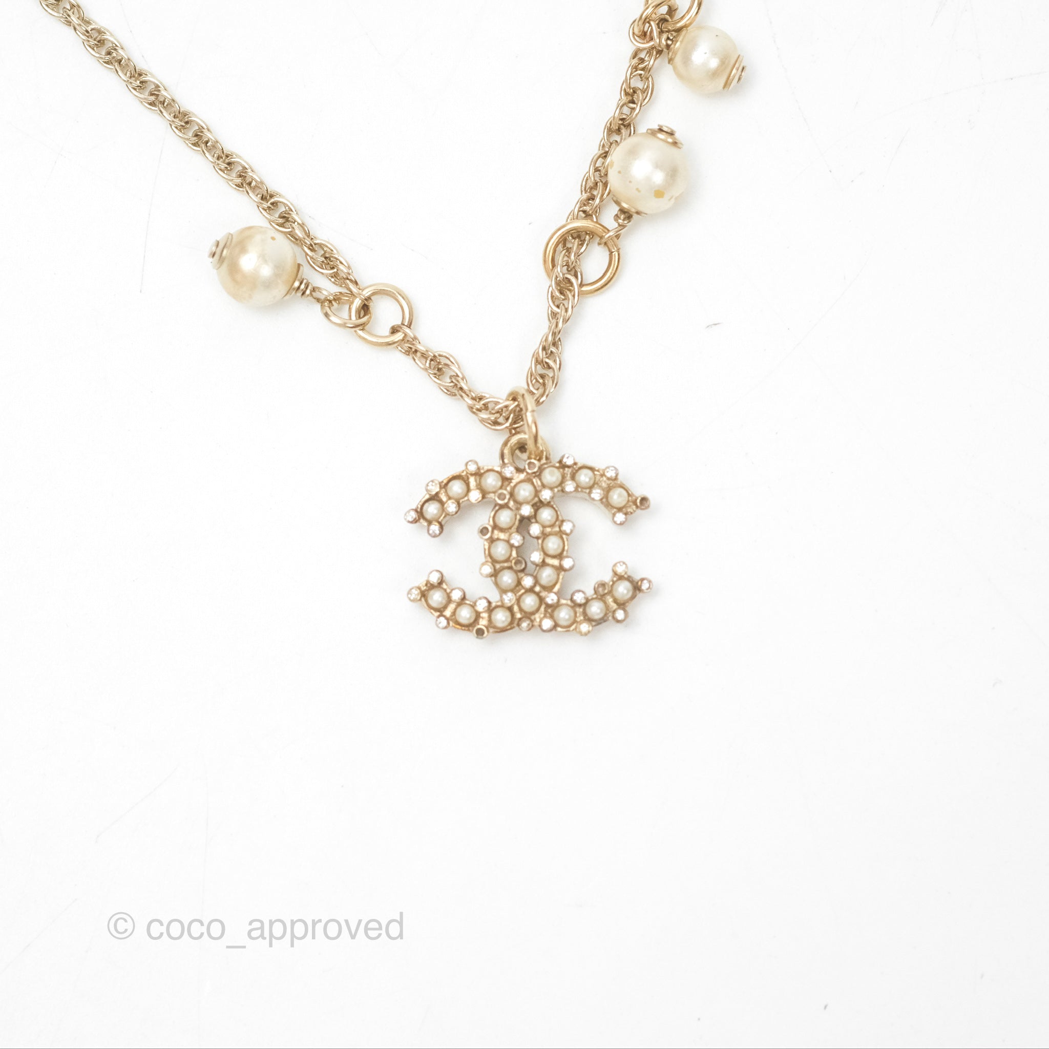 Chanel CC Crystal Pearl Chain Bracelet in Gold Tone - Elegant 19C Design for Women's Fashion & Luxury Gift Giving