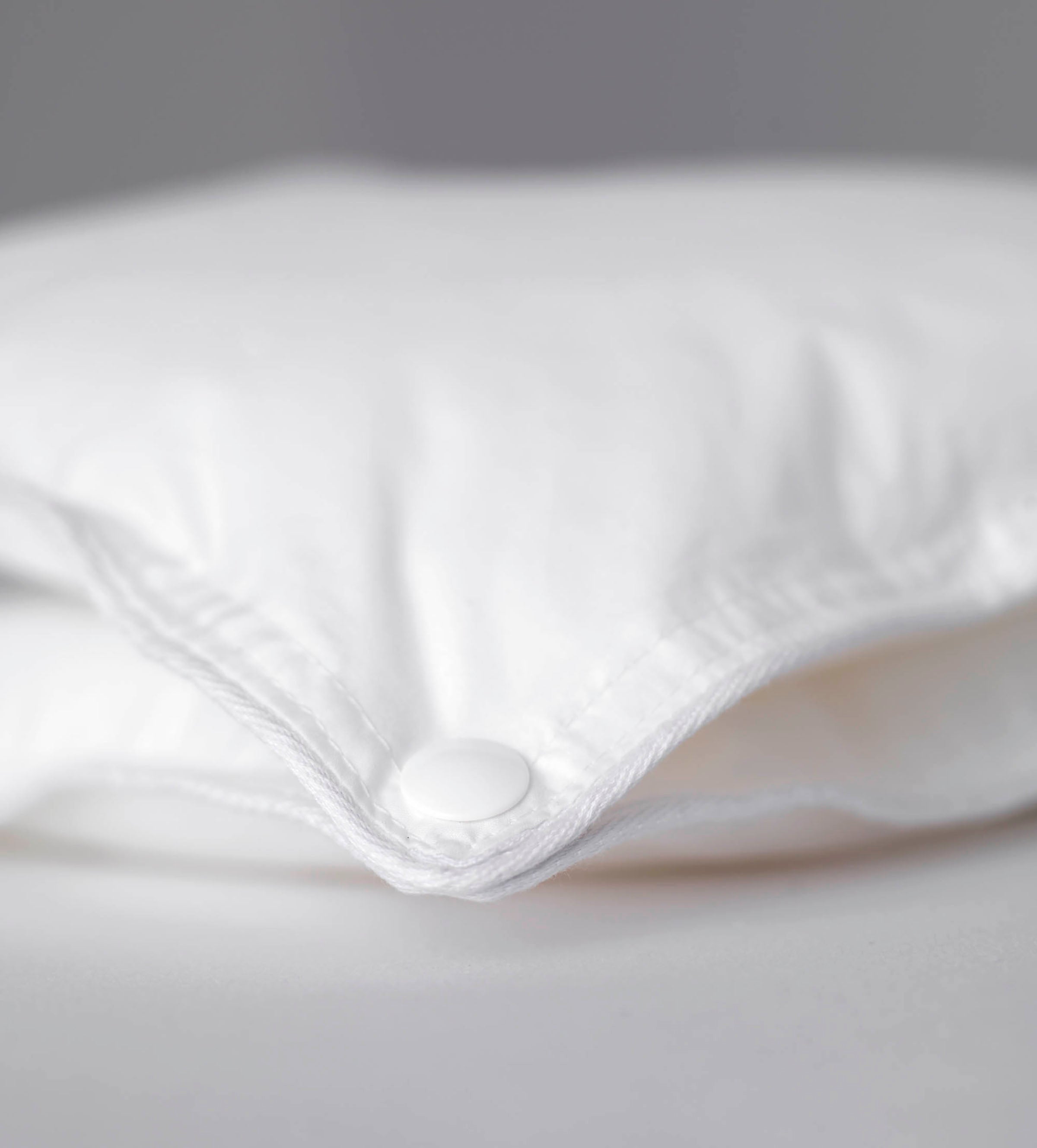 Premium Hungarian Goose Feather & Down Duvet - King Size for Ultimate Comfort | Luxury Bedding for All Seasons | Perfect for Cold Nights & Cozy Sleep