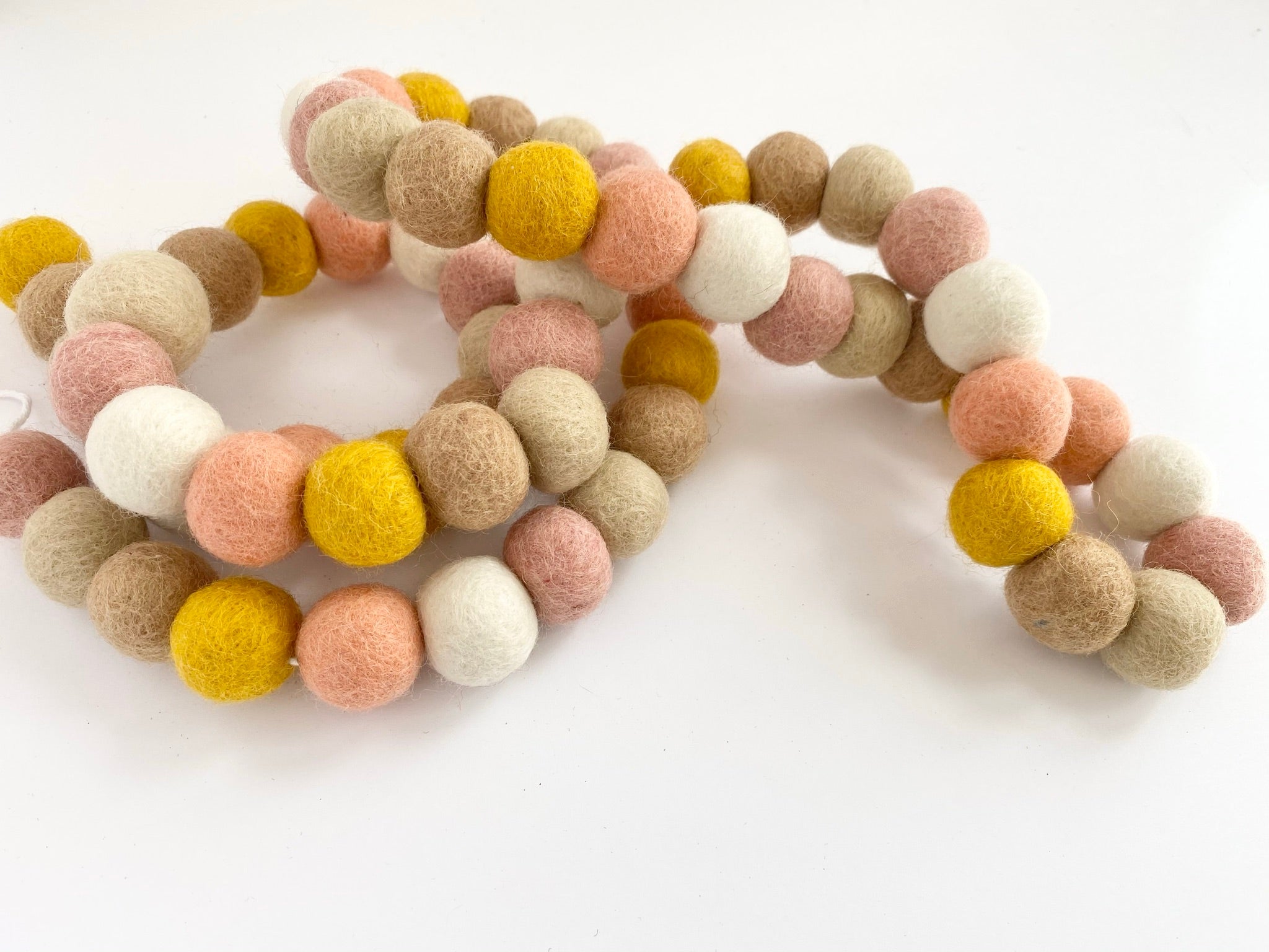 Soft Pink & Gold Felt Ball Garland - 6ft Decorative Party Backdrop for Baby Showers, Weddings & Nursery Decor