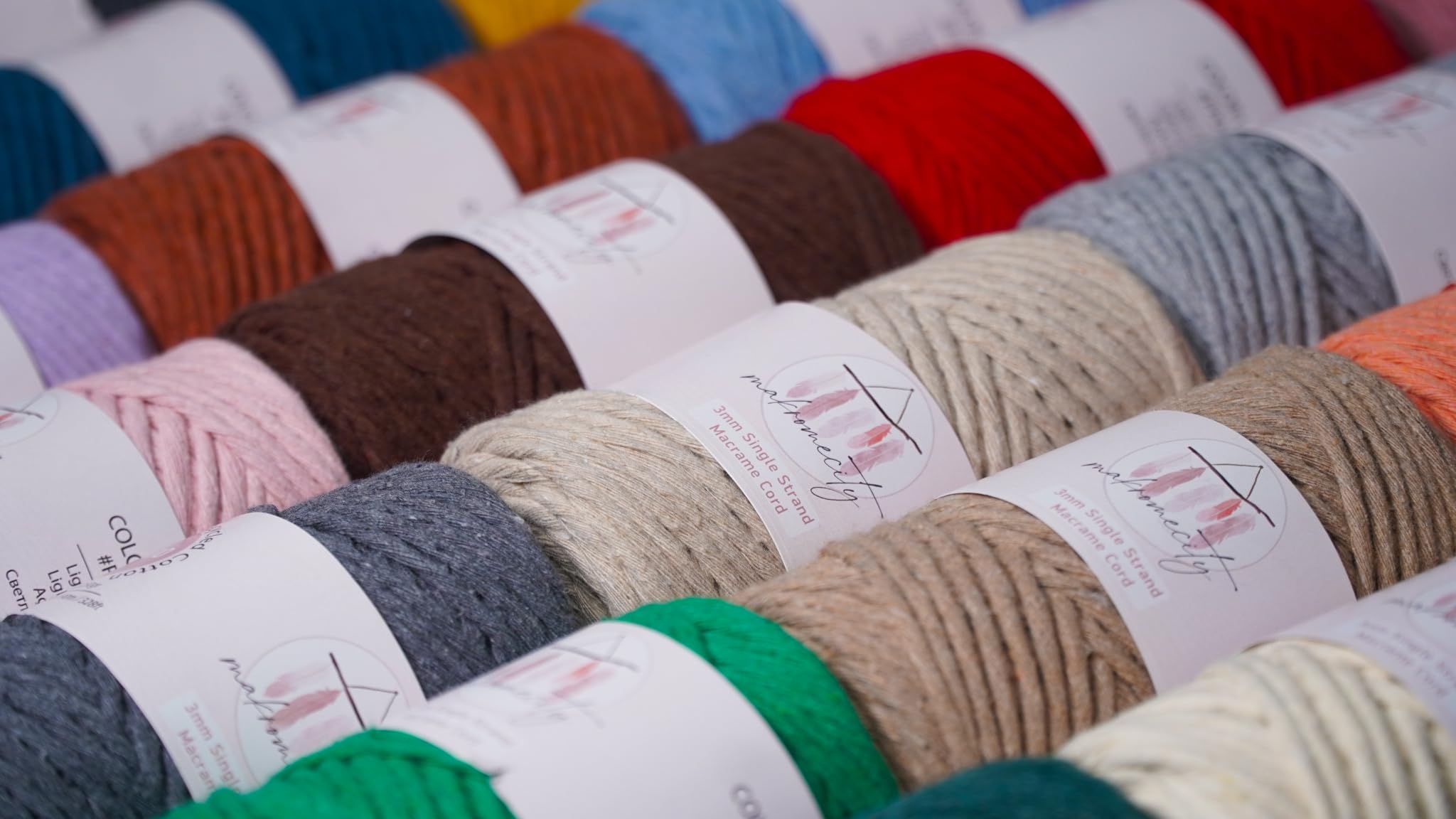 Makromecity 3mm Single Strand Macrame Cord - 100 Yards (300 Feet) Recycled Cotton Yarn for Wall Hangings, DIY Crafts & Home Decor - Perfect for Macrame Art, Jewelry Making & Boho Decor (Latte, 1 Skein)