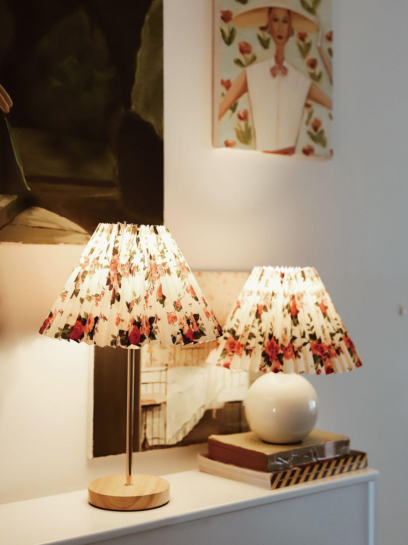 Modern Flores Table Lamp - Elegant Home Decor for Bedroom, Living Room & Office - Soft Warm White Light for Cozy Ambiance