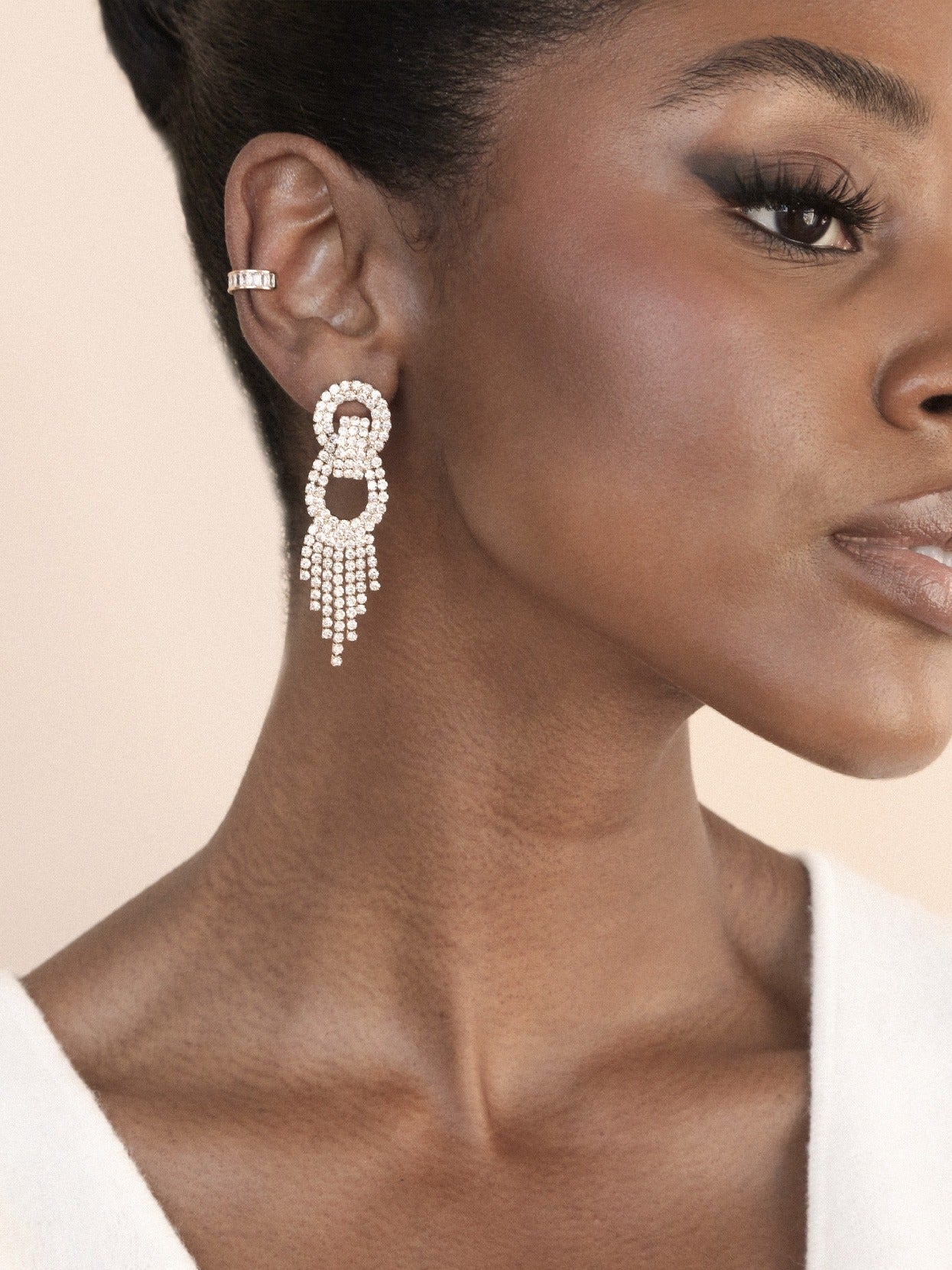 Elegant Crystal Gatsby Statement Earrings for Women - Vintage Art Deco Dangle Earrings - Perfect for Weddings, Parties & Special Occasions