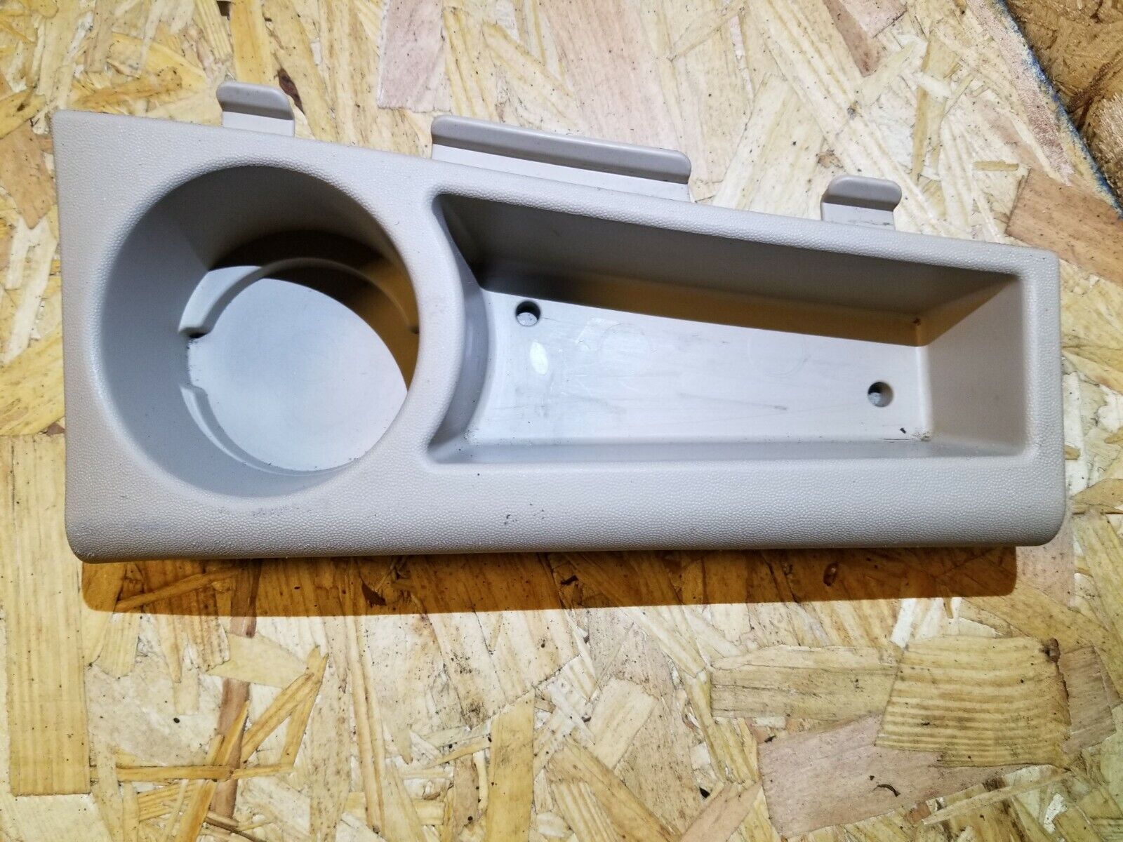2005-2009 Cadillac SRX Rear Right Passenger Side Cup Holder OEM Replacement - Perfect for Road Trips & Daily Commutes