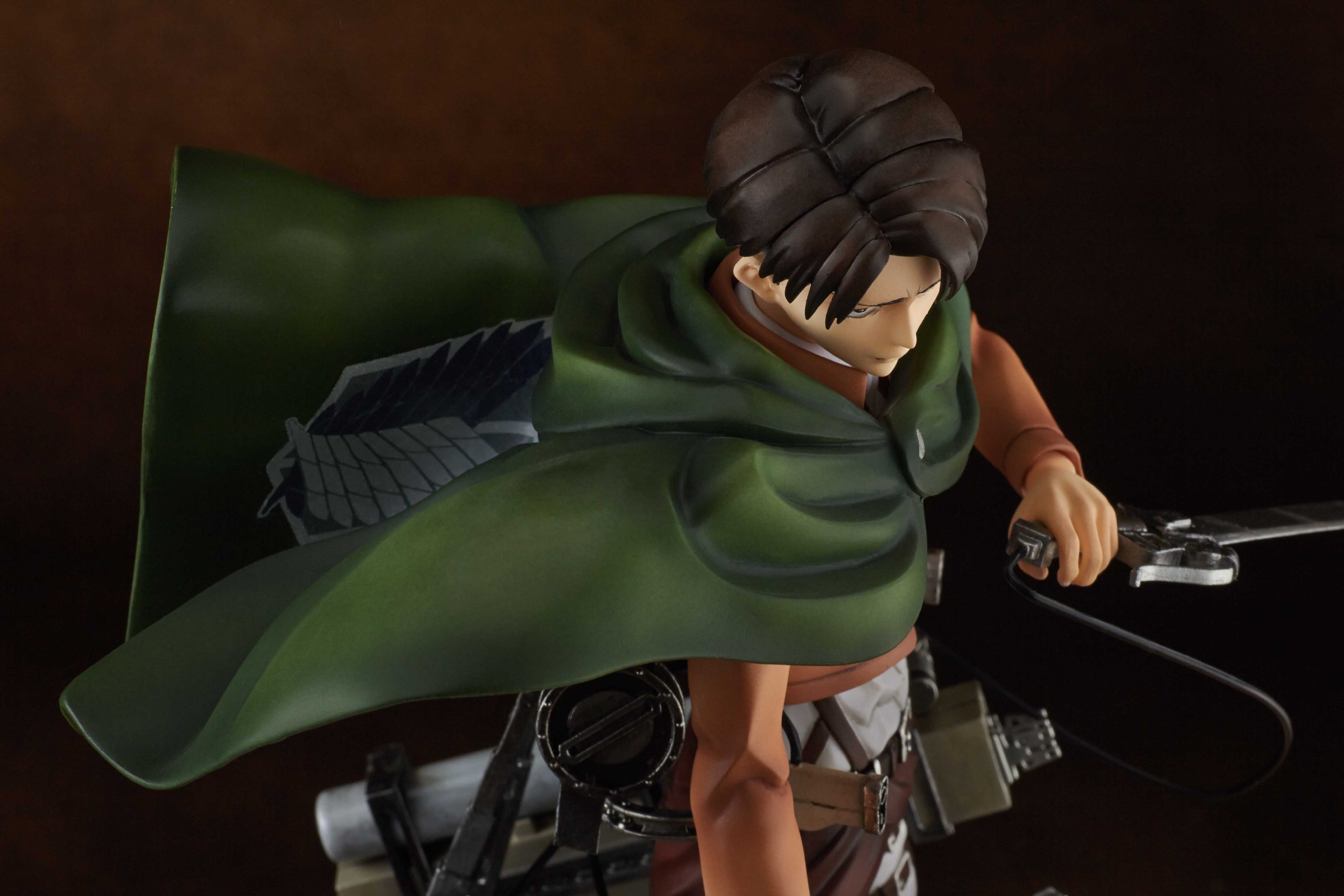 Attack on Titan Levi PVC Action Figure - 1/7 Scale Anime Collectible Model for Fans - Perfect for Display, Gifts, and Anime Enthusiast Collections