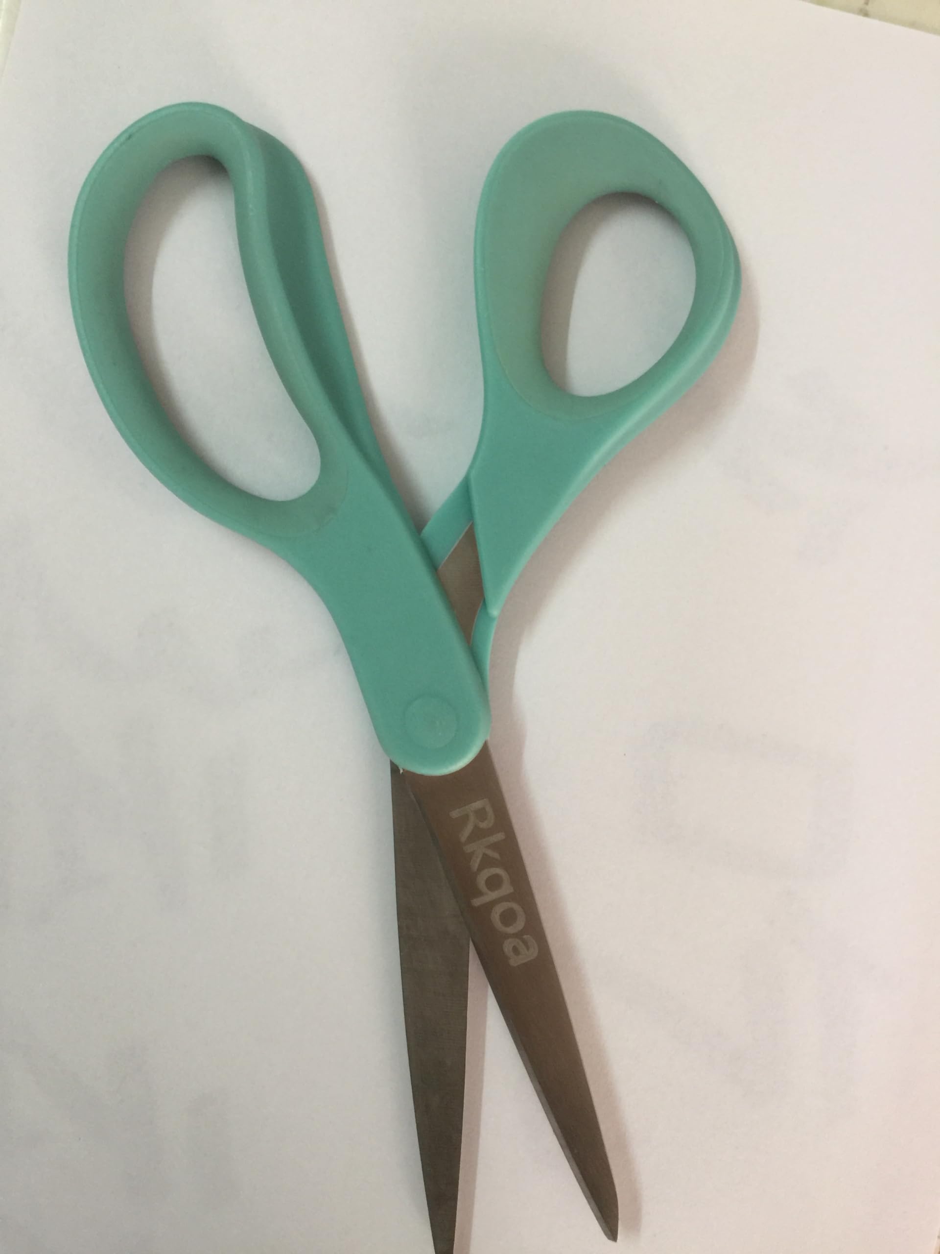 RKQOA 8-Inch Heavy Duty Ultra Sharp Sewing Scissors - Professional Fabric, Tailor, Dressmaker, Craft & Office Shears - Silky Smooth Cutting for Left & Right Handed Users - Perfect for Quilting, DIY Projects & Paper Cutting