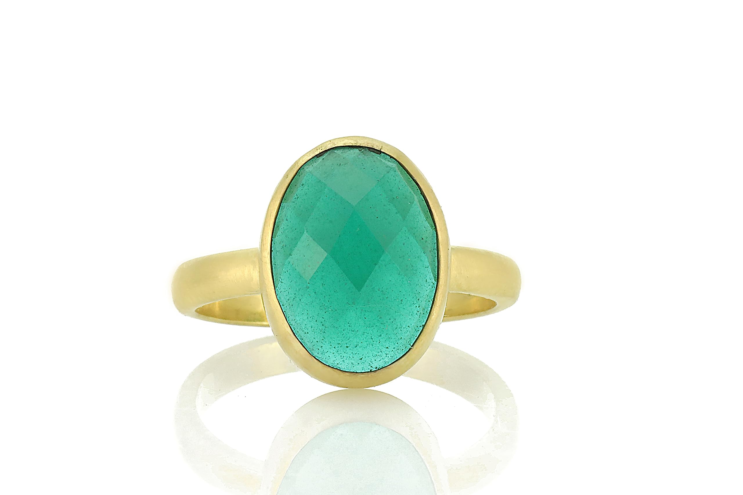 Elegant Green Onyx Gold Ring - Bezel Set Stackable Jewelry for Women - Perfect for Parties & Gifting