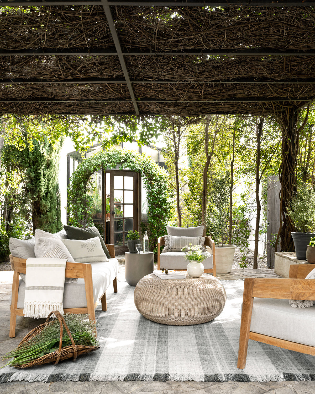 Vento Outdoor Patio Sofa Set 68.75