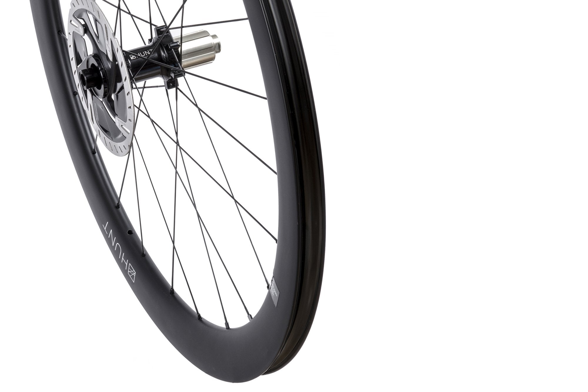 RE:NEW HUNT 4050 Carbon Aero Disc Wheelset - Lightweight 50mm Deep Carbon Road Bike Wheels for Speed & Performance | Perfect for Road Racing, Triathlons & Endurance Cycling