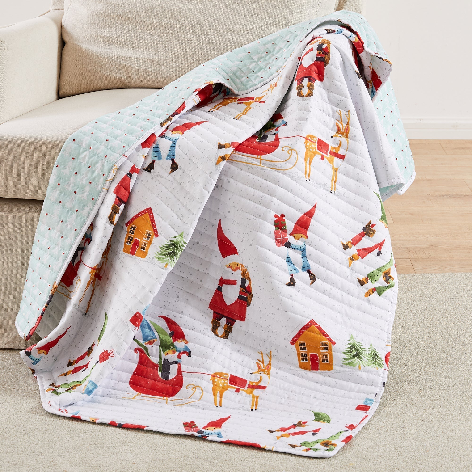 Festive White Quilted Throw Blanket - Cozy Holiday Gnome Design - Perfect for Christmas Decor, Sofa, Bed & Winter Warmth