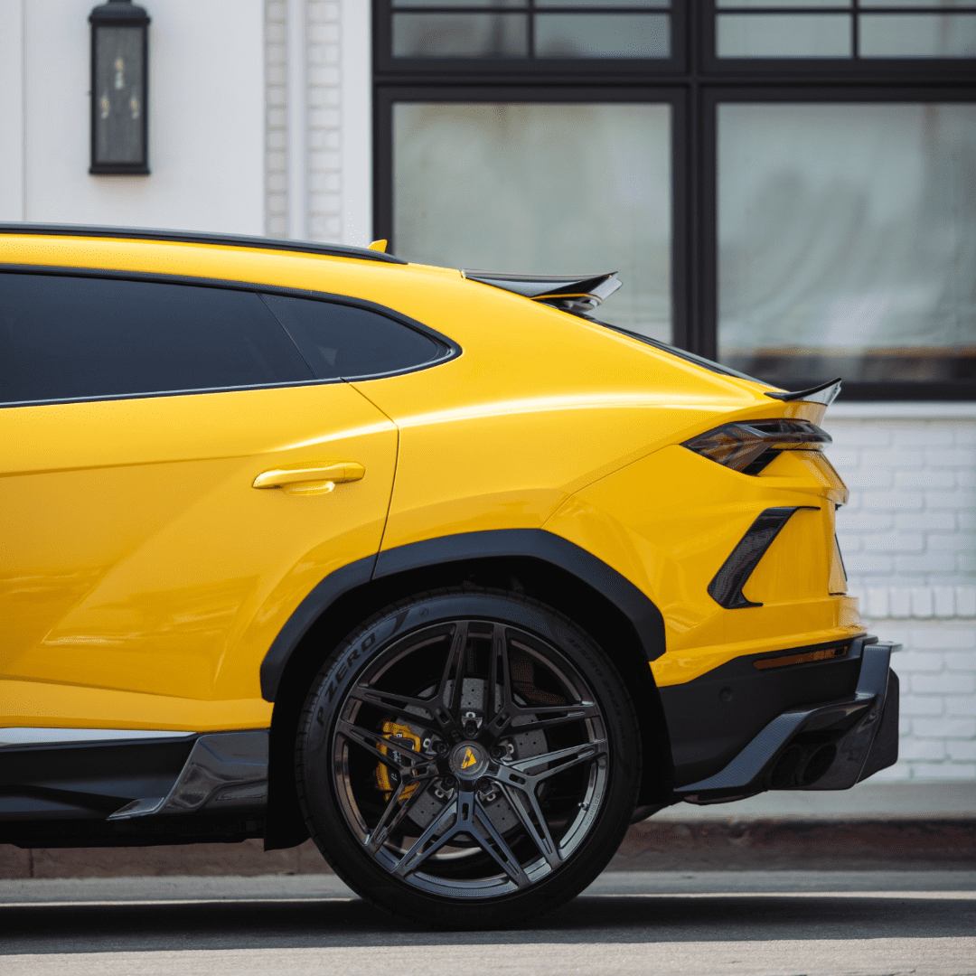 Lamborghini Urus Rampante Edizione Aero Roof Spoiler - Carbon Fiber Rear Wing for Urus SUV - Enhance Style & Performance for Street & Track Racing