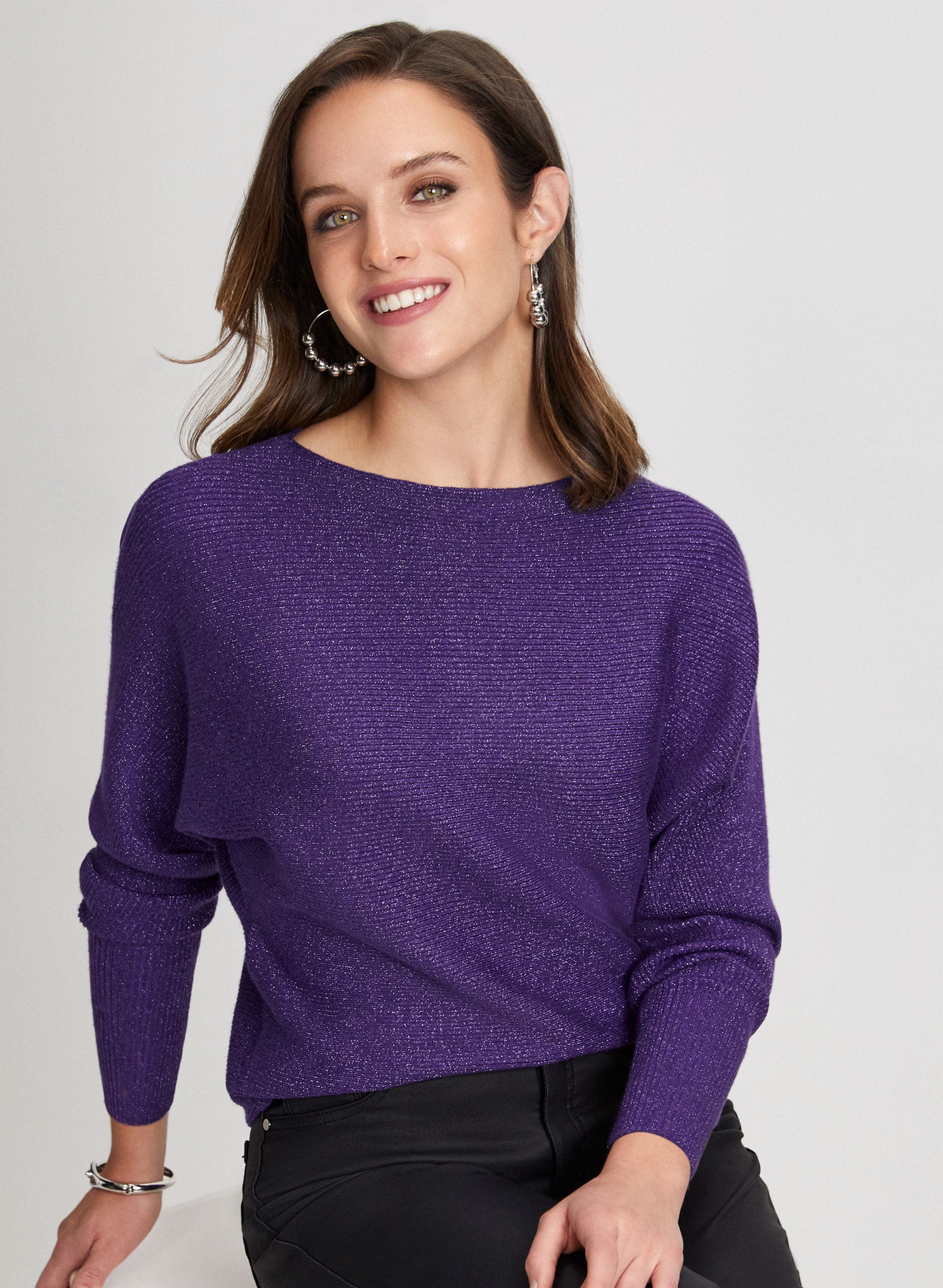 Stylish Dolman Sleeve Sweater for Women - Cozy Oversized Knit Pullover - Perfect for Casual Outfits, Office Wear & Fall Fashion