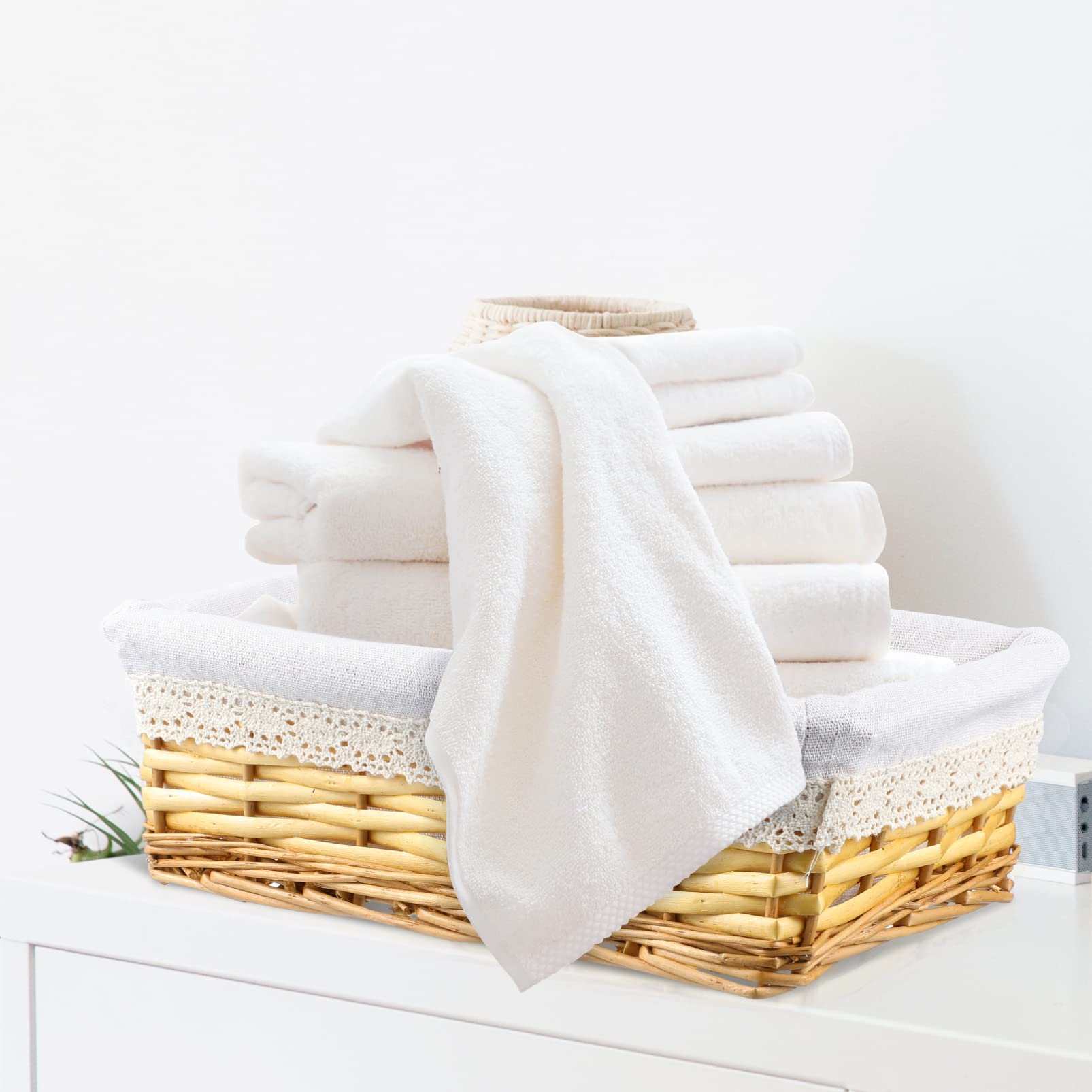 Hemoton Handmade Wicker Woven Storage Basket - Natural Rattan Organizer for Home, Office & School - Compact Lightweight Tabletop Basket for Clutter-Free Organization (Perfect for Books, Toys, Magazines & Office Supplies)