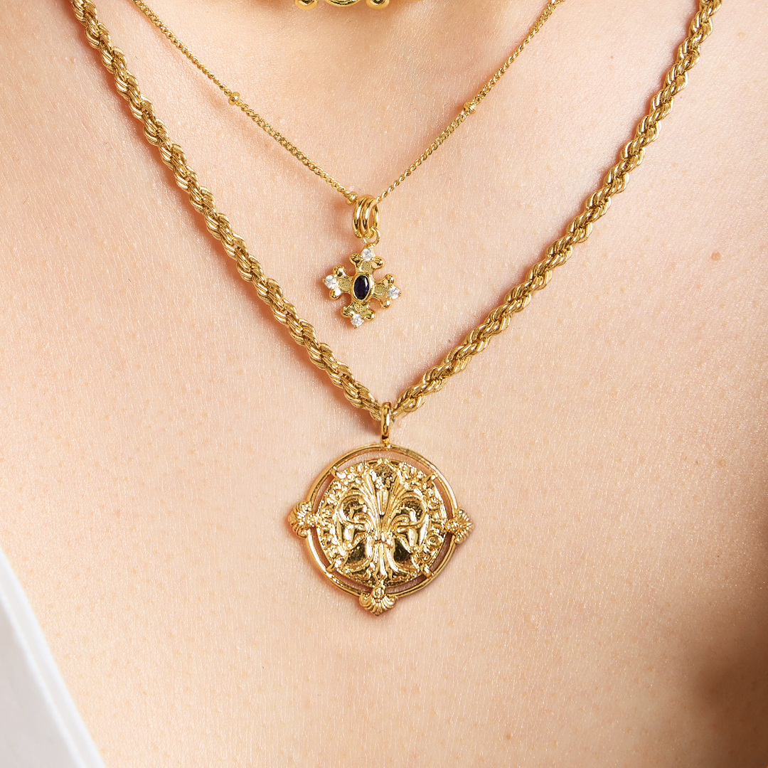 Elegant Versailles Pendant Necklace for Women - 18K Gold Plated French Baroque Style Jewelry - Perfect for Weddings, Parties & Special Occasions