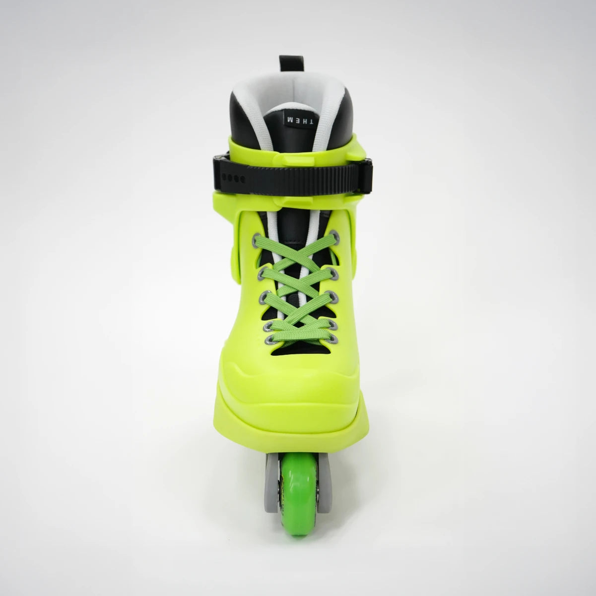 Jet Set Radio Themed Roller Skates - Them 901 Pre Order | Retro-Inspired Quad Skates for Street Skating & Cosplay | Perfect for 90s Nostalgia & Urban Fashion Enthusiasts