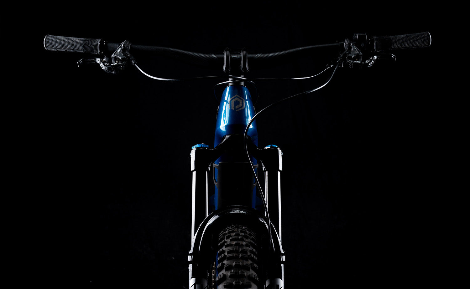 Premium Polygon Collosus TLE 0 Electric Mountain Bike with Bosch Carbon Drive - Best for Off-Road Trails, Mountain Adventures & Commuting