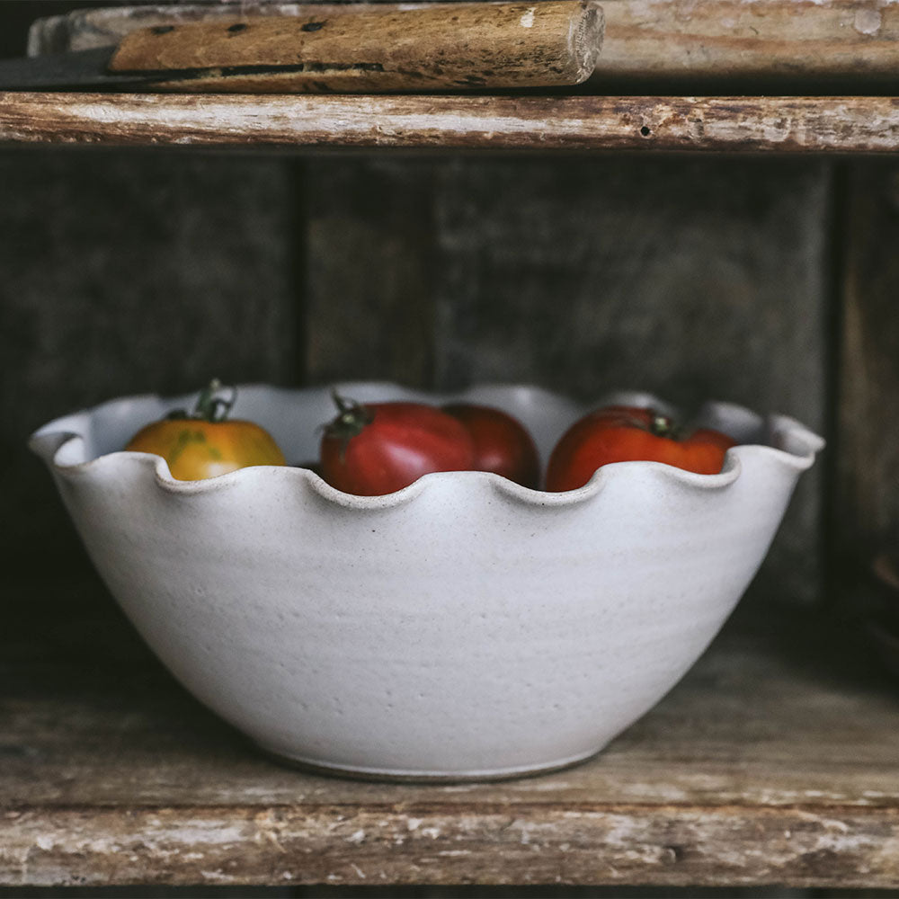 Premium Ceramic Wave Bowl - Handcrafted, Microwave & Dishwasher Safe - Perfect for Soups, Salads & Serving Dishes - Ideal for Home Dining & Party Entertaining