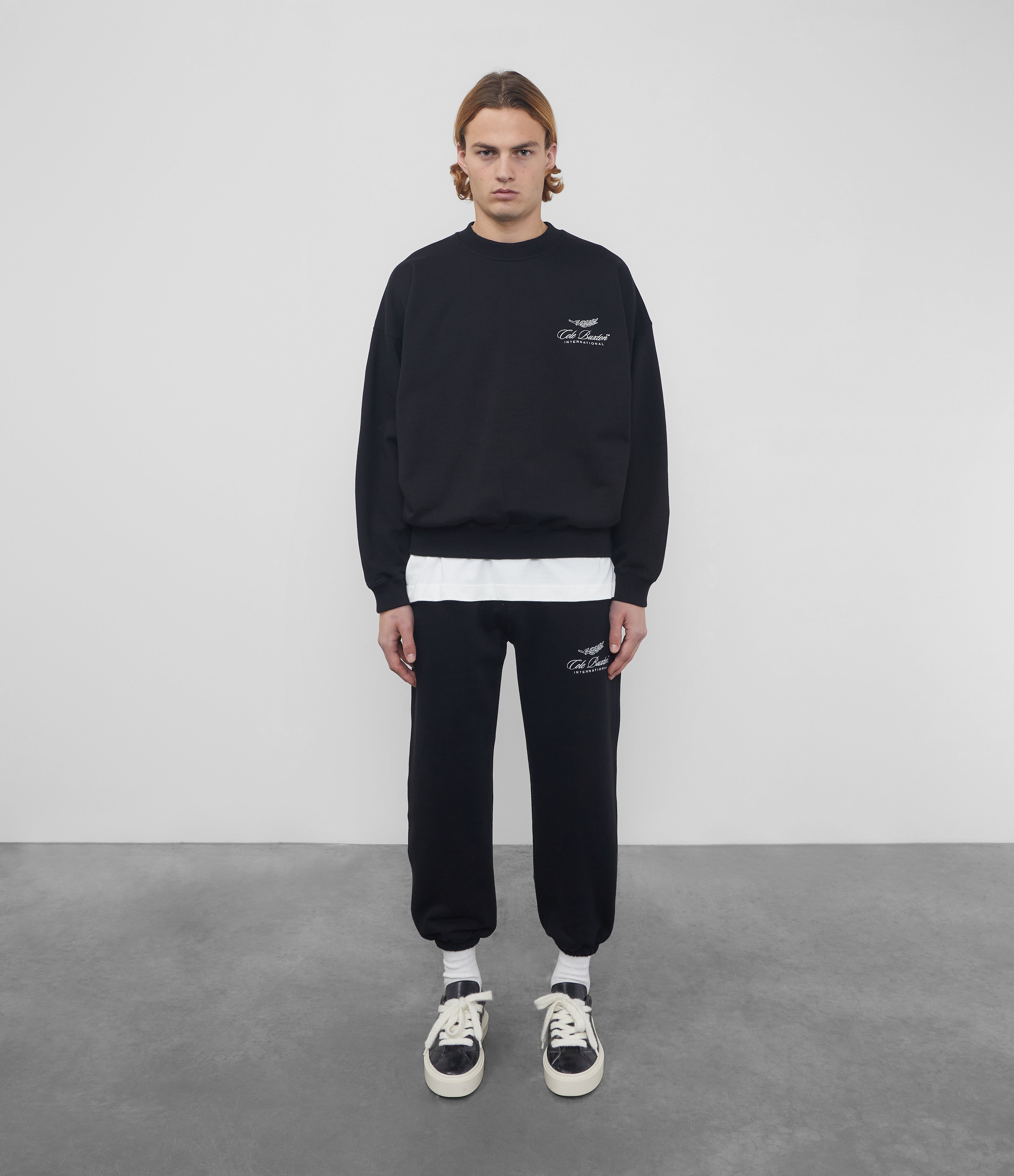 Premium Quality International Sweatshirt for Men & Women - Comfortable & Stylish Casual Wear for Travel, Gym & Everyday Use
