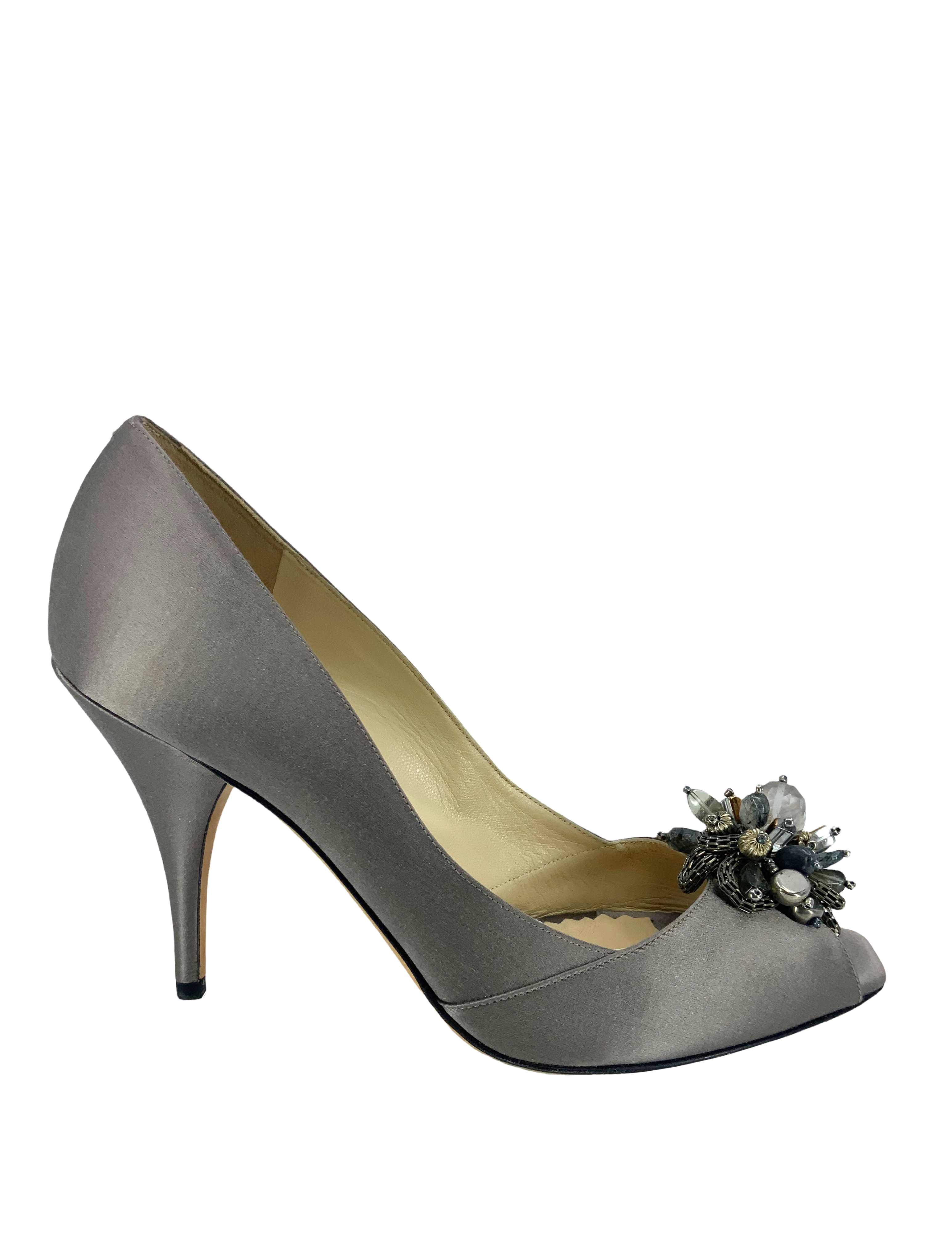 Oscar de la Renta Women's Size 9 Satin Embellished Heel Pumps - Perfect for Weddings, Parties & Special Occasions
