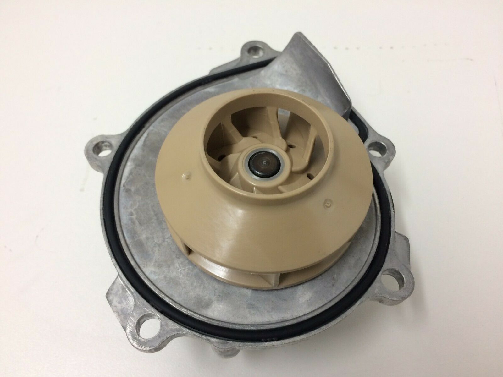 Genuine Holden RG Colorado 2.8L Duramax Diesel Engine Water Pump Replacement Part - Perfect for Off-Roading, Towing & Heavy-Duty Performance