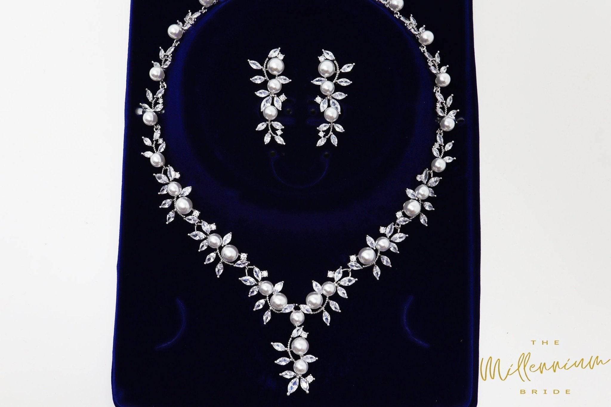 Swarovski Crystal Large Pearl Vine Leaves Necklace Set - Elegant Bridal Jewelry with Statement Earrings for Weddings, Parties & Special Occasions