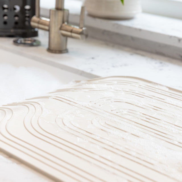 Non-Slip Rubber Sink Mat for Kitchen - Durable Drainage Grid Dish Drying Rack Protector | Perfect for Dishes, Utensils & Countertop Protection